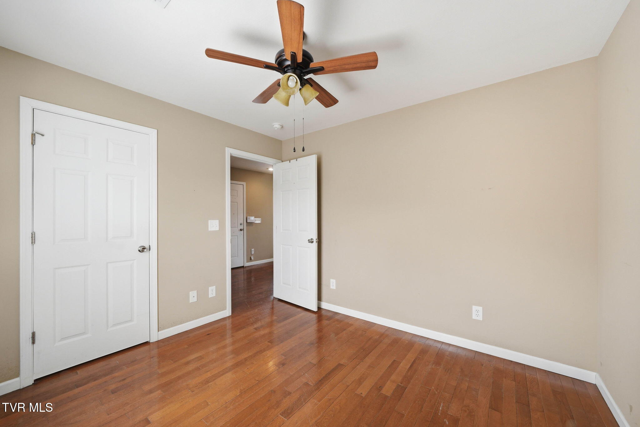 814 North Roan Street