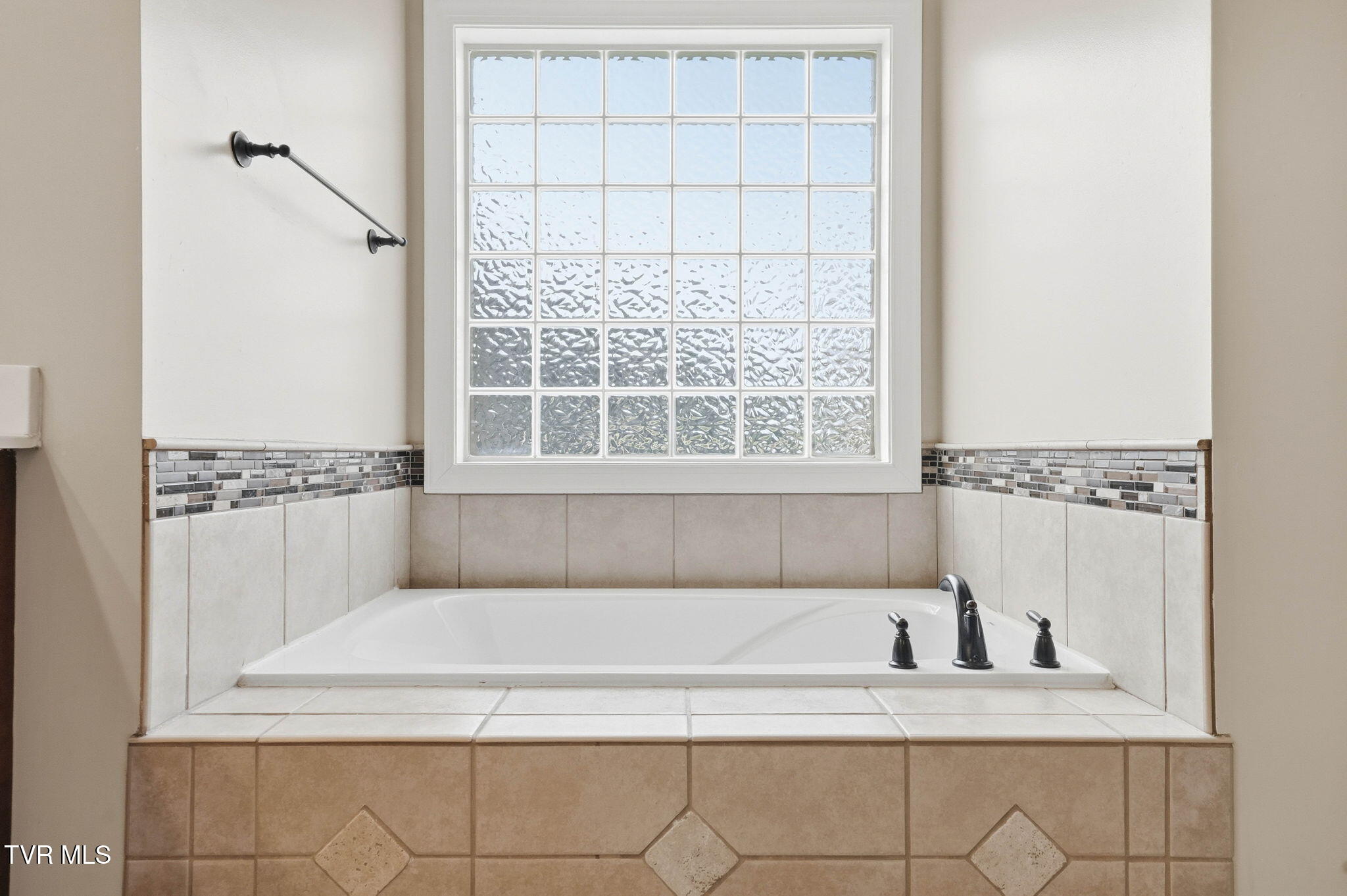 177 Sunset Meadows Court