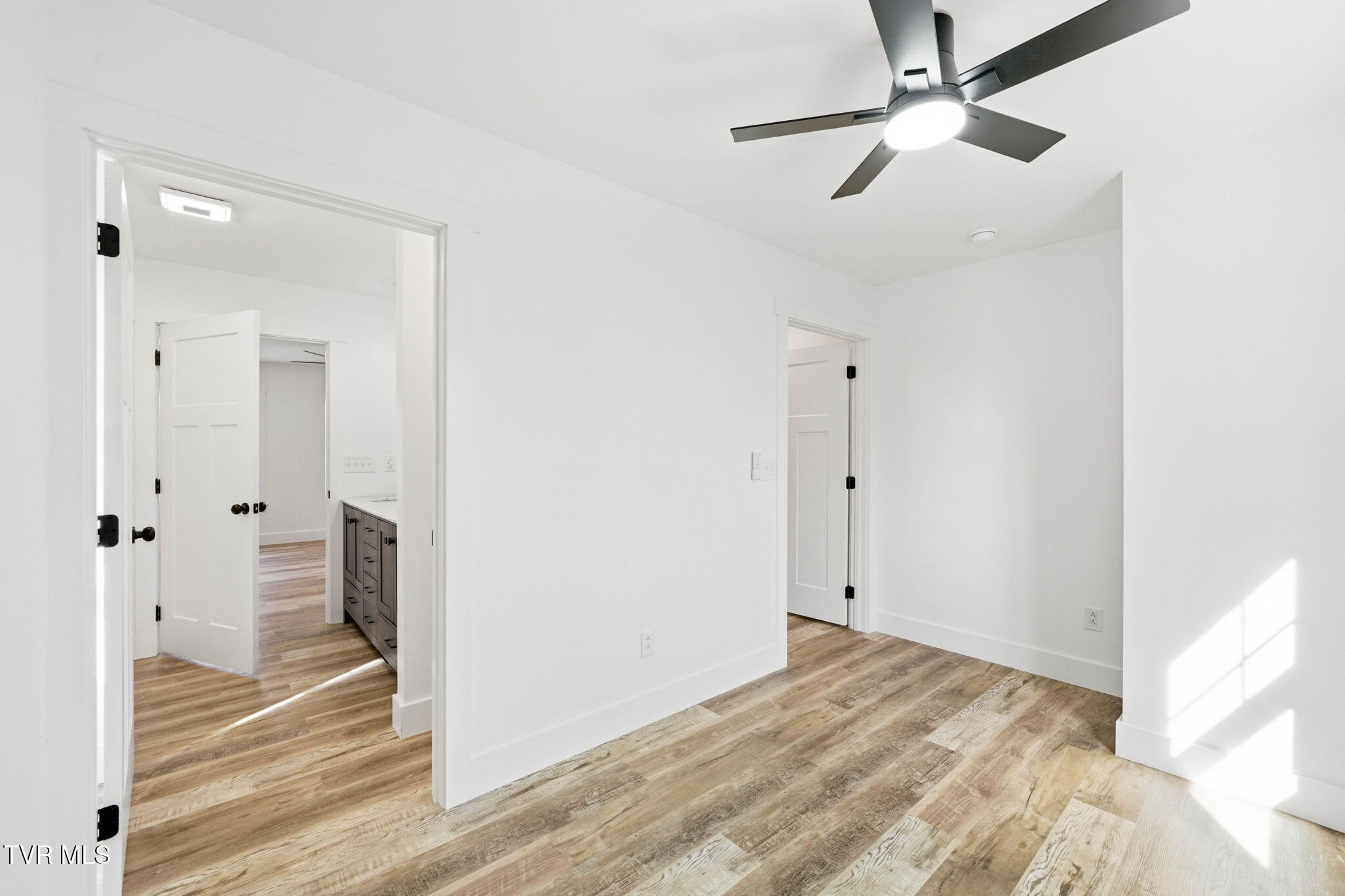 124 Hidden Valley Road