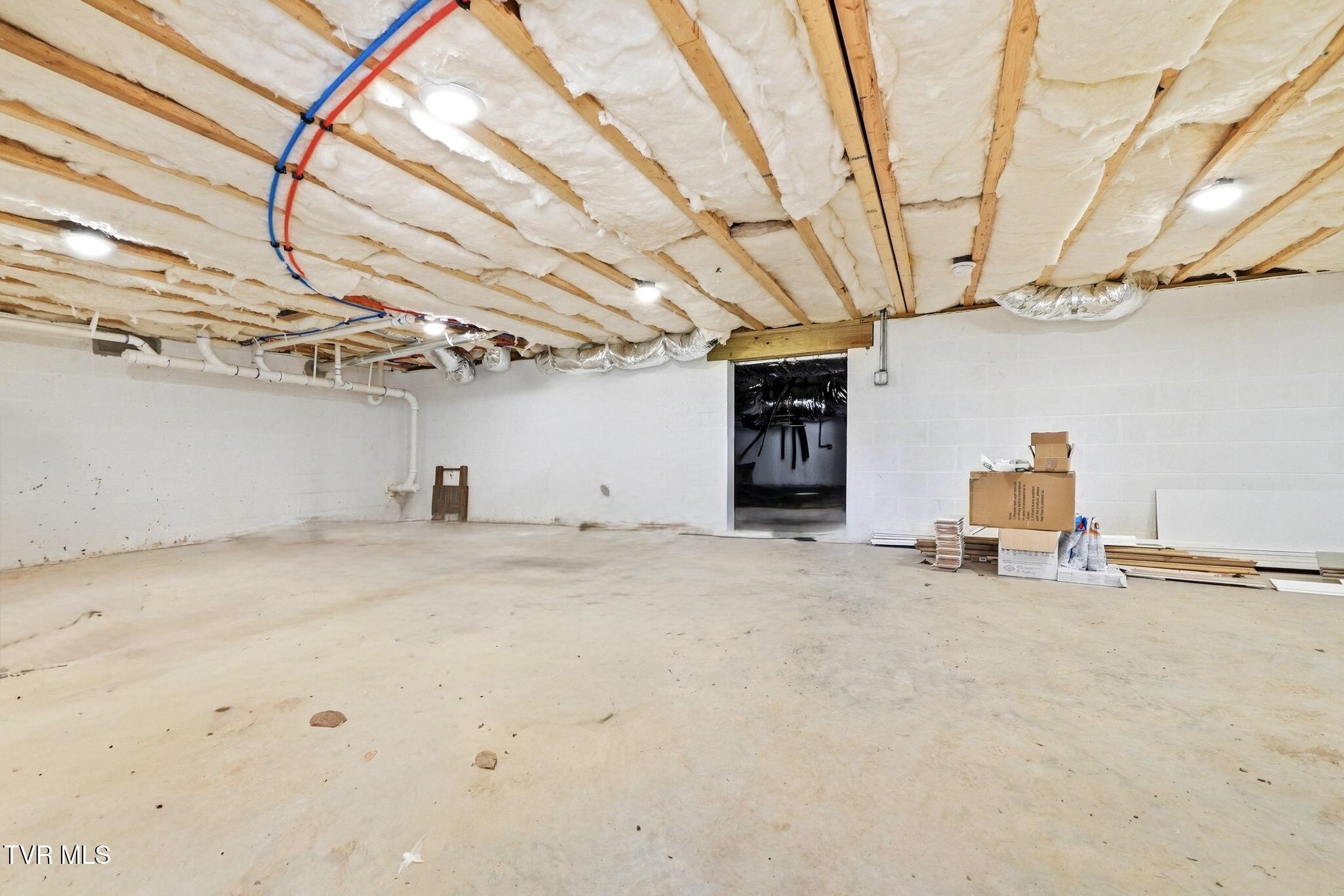 124 Hidden Valley Road