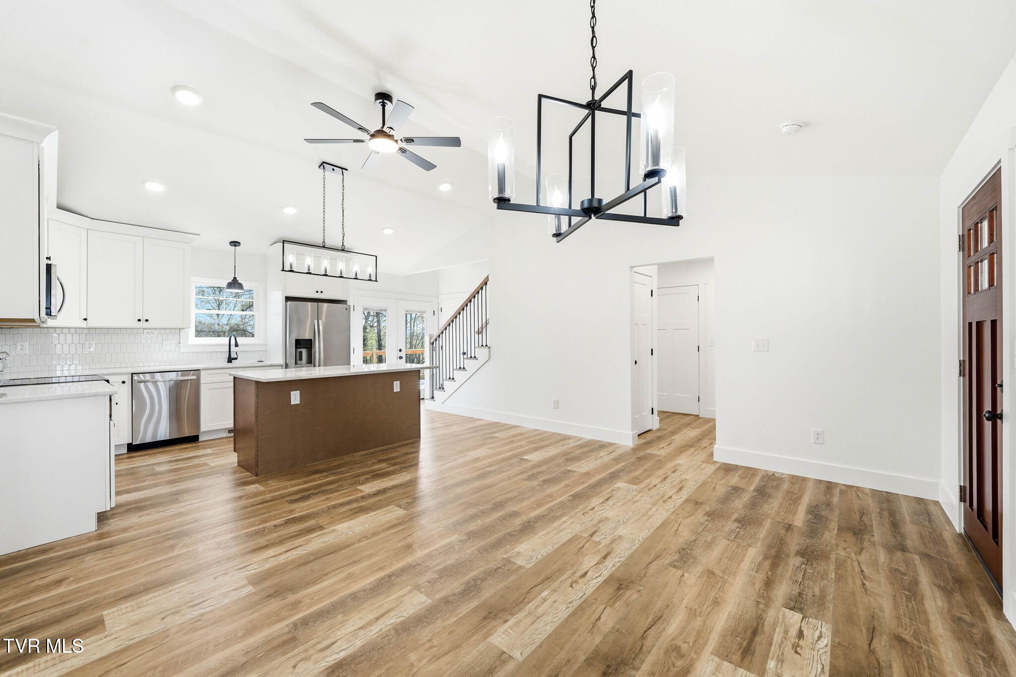 124 Hidden Valley Road