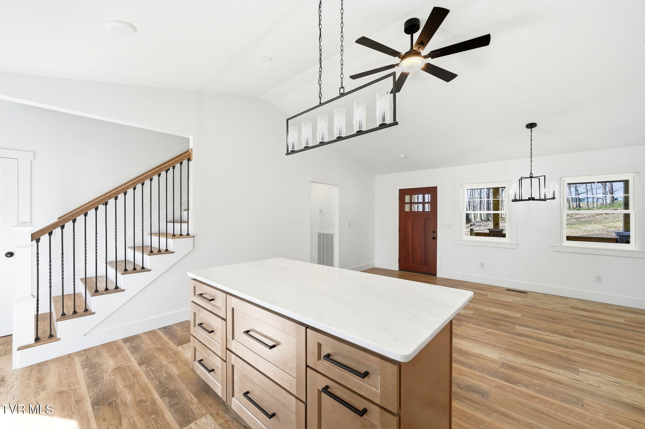 124 Hidden Valley Road