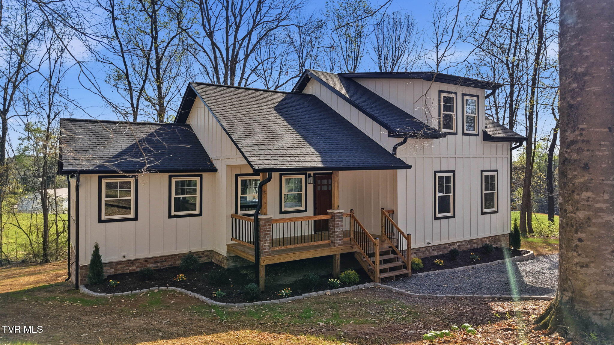 124 Hidden Valley Road