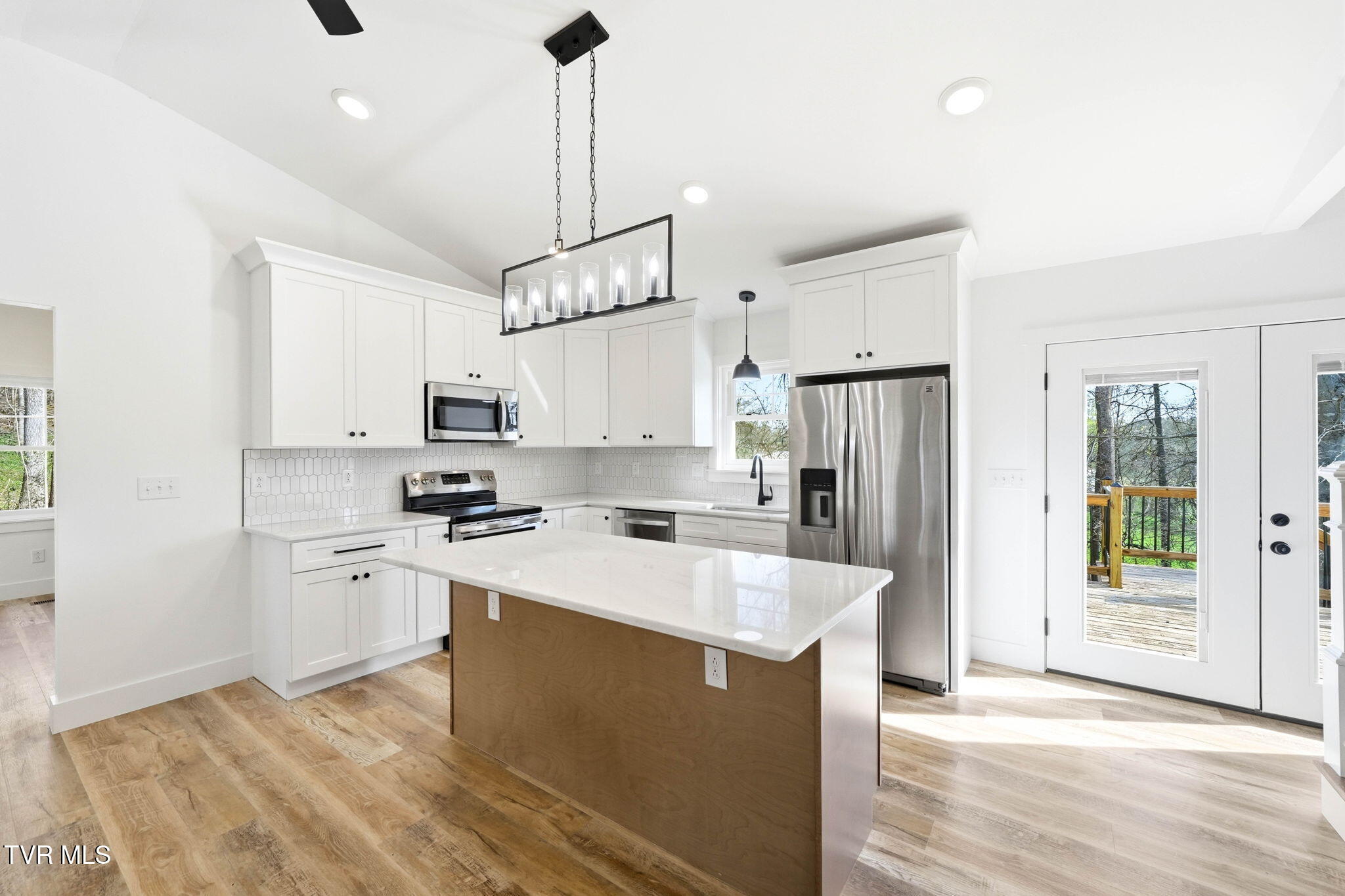 124 Hidden Valley Road