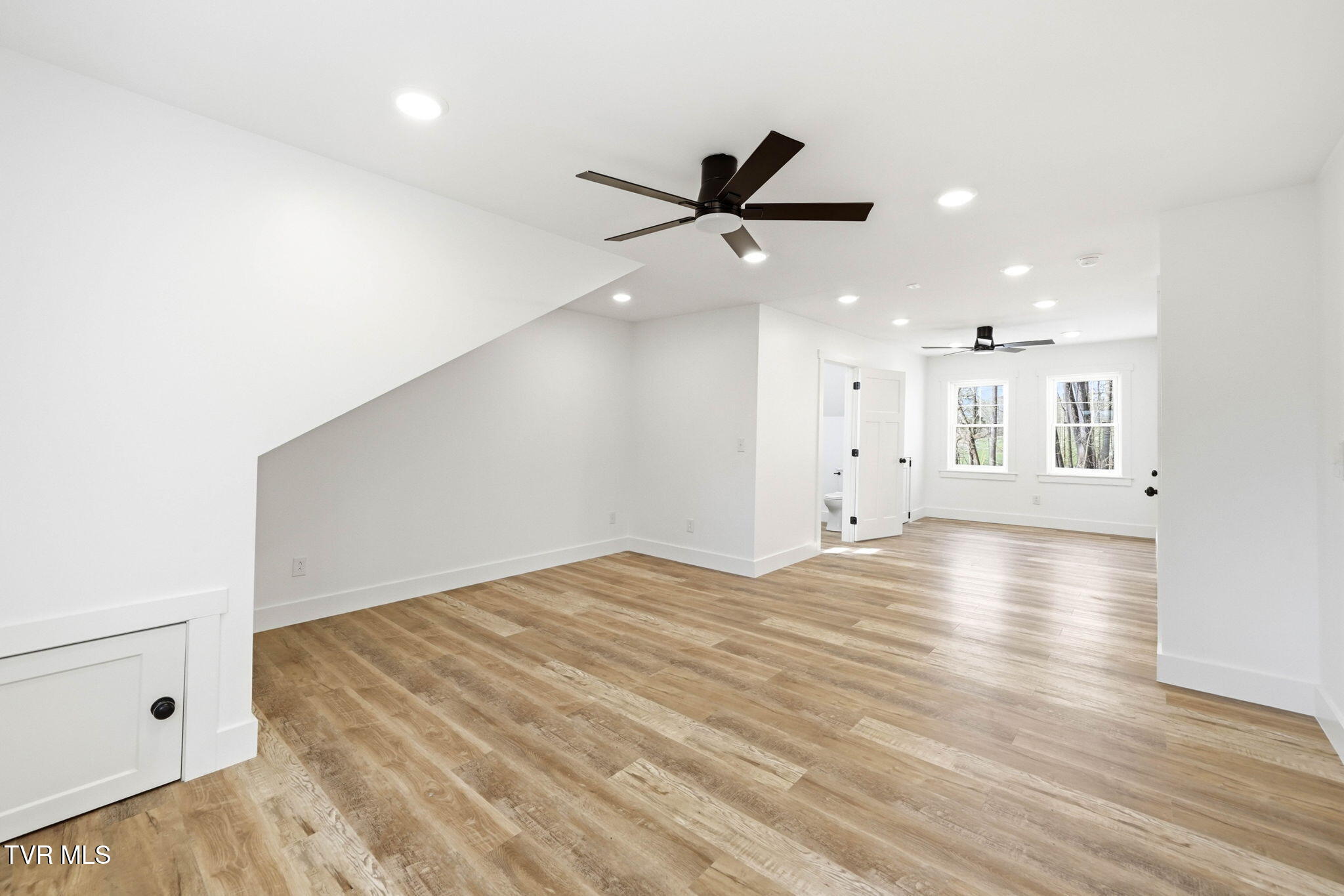 124 Hidden Valley Road