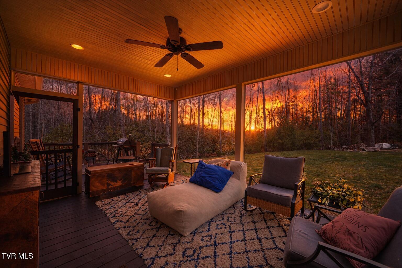 289 Myrtle Drive