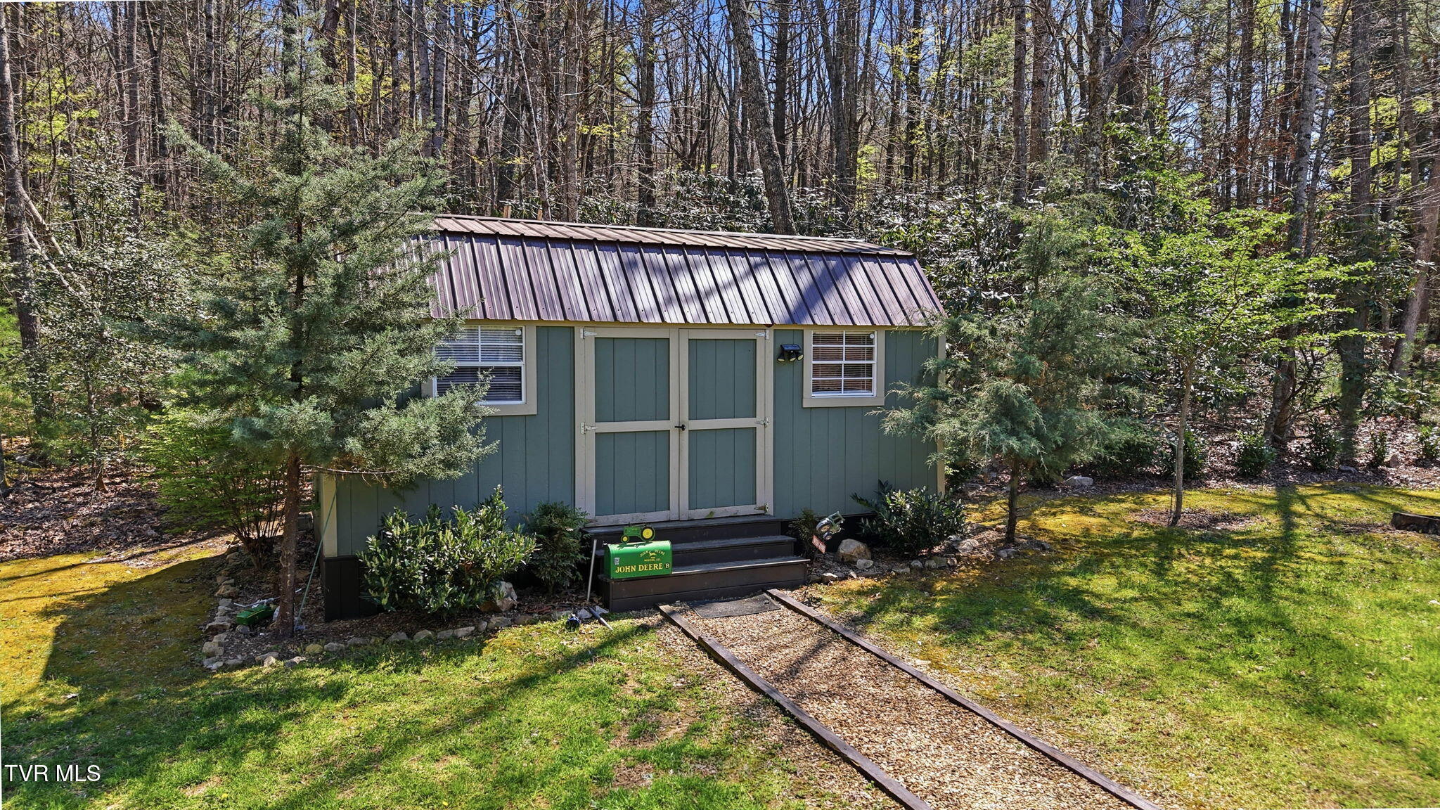 289 Myrtle Drive