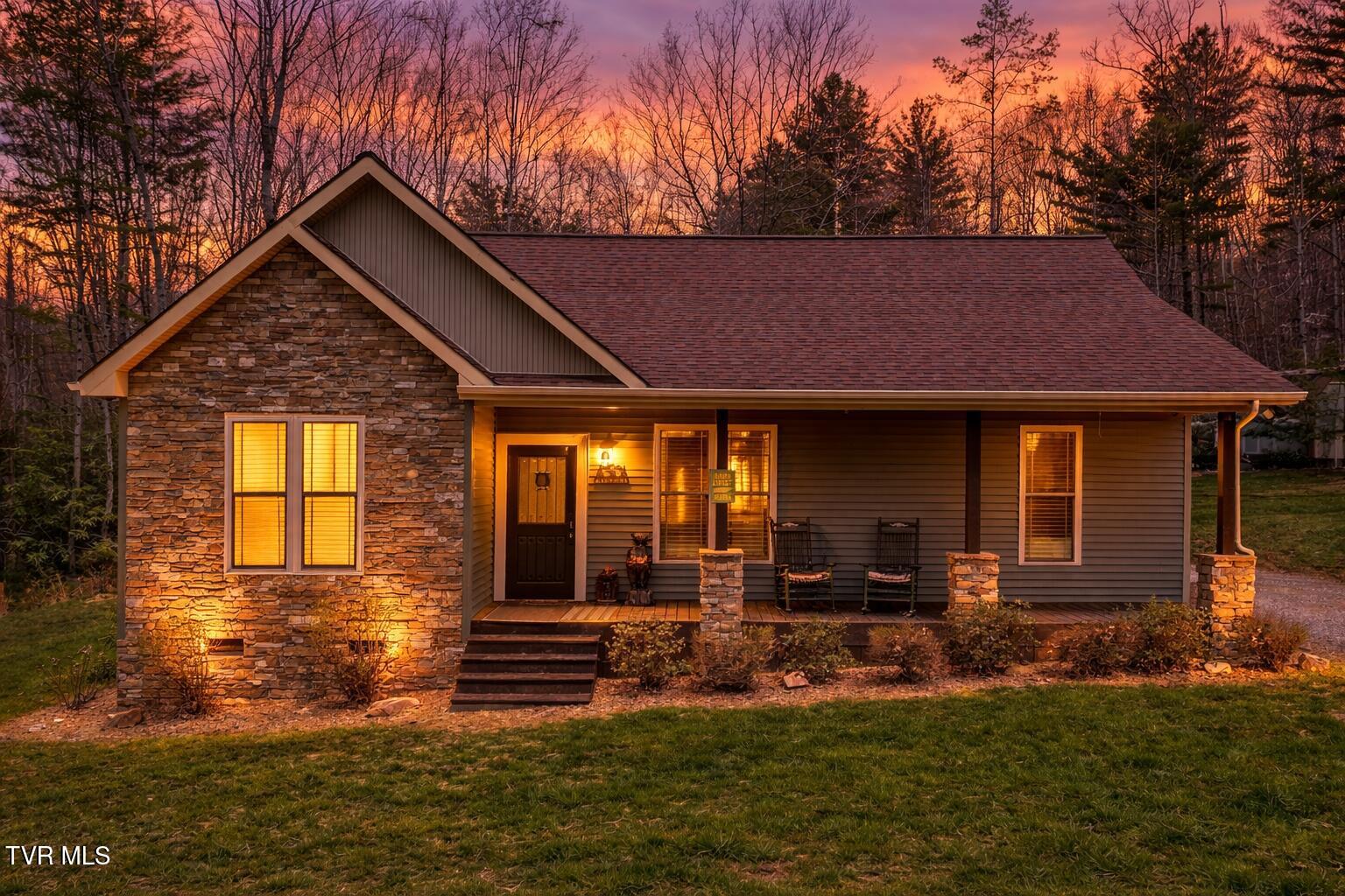 289 Myrtle Drive