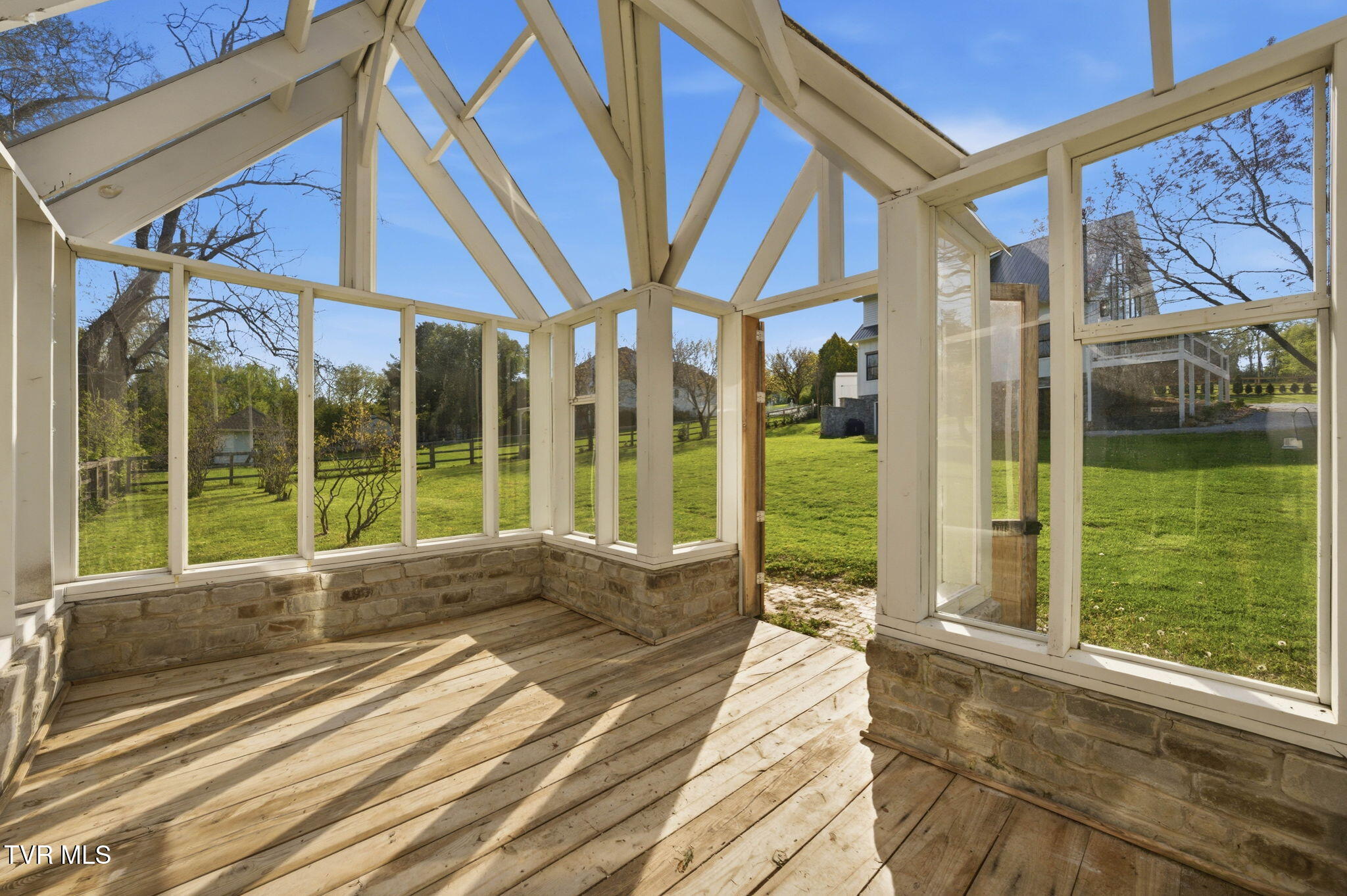 212 County Farm Road