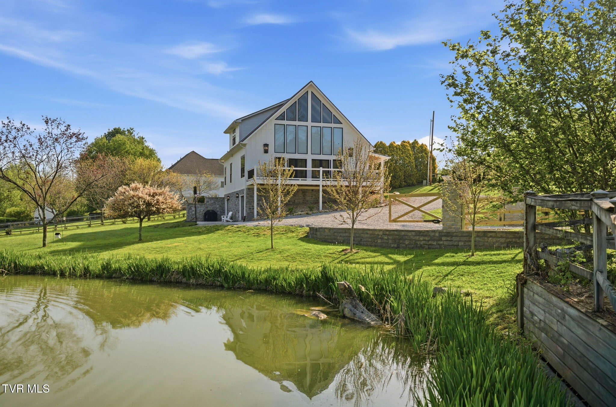 212 County Farm Road