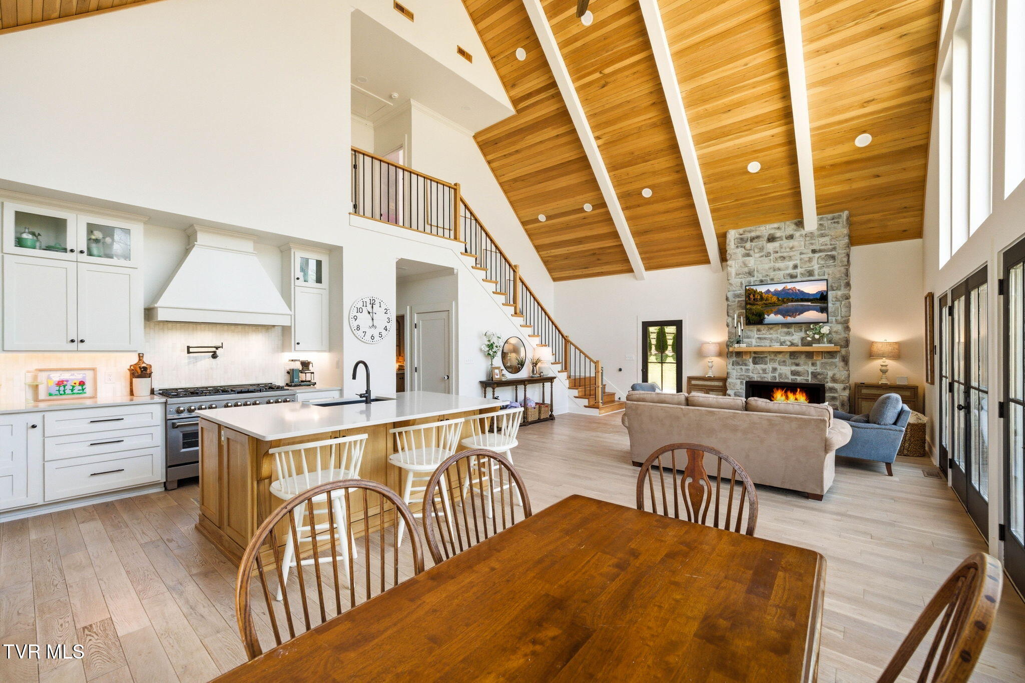 212 County Farm Road