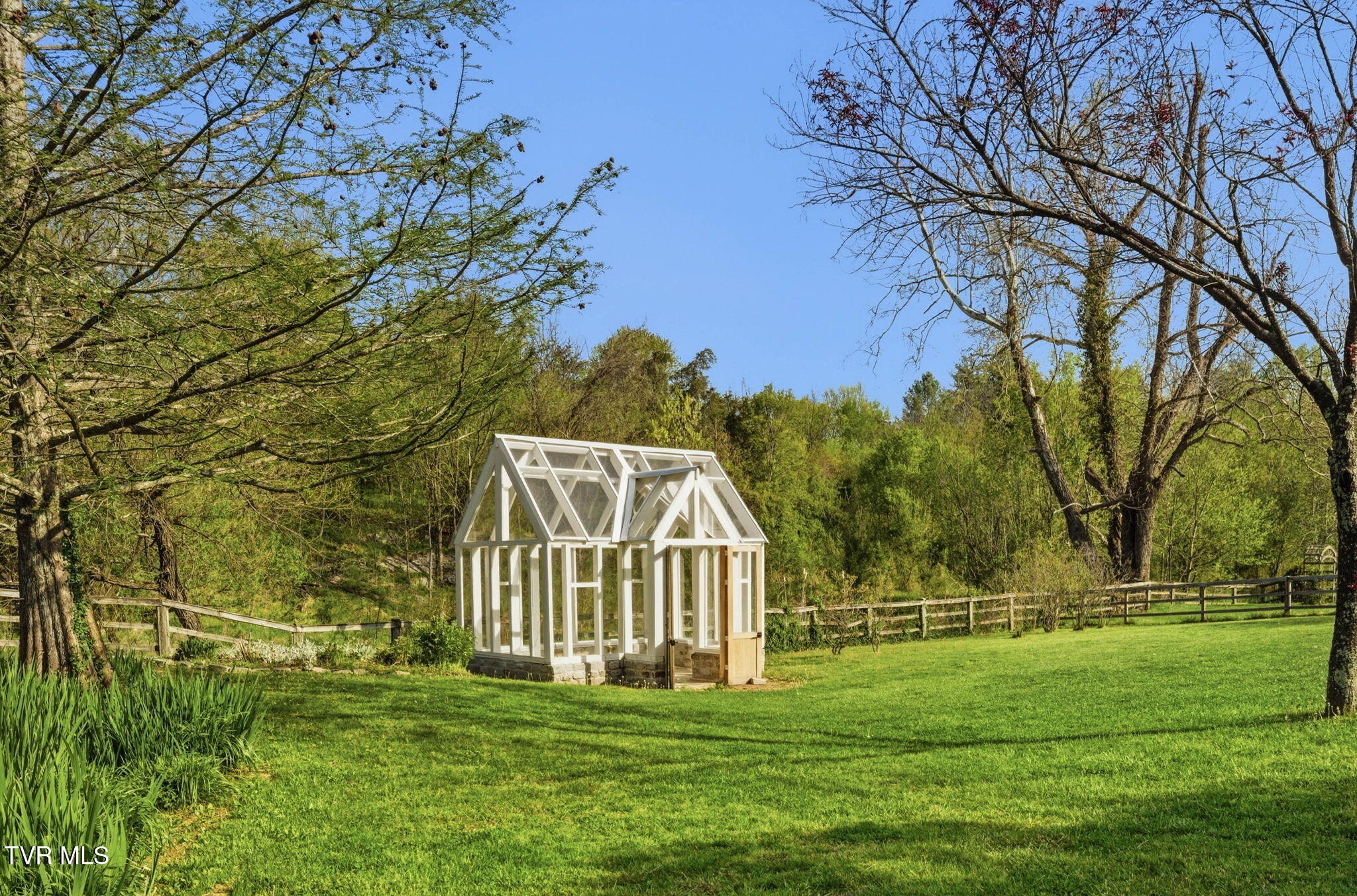 212 County Farm Road