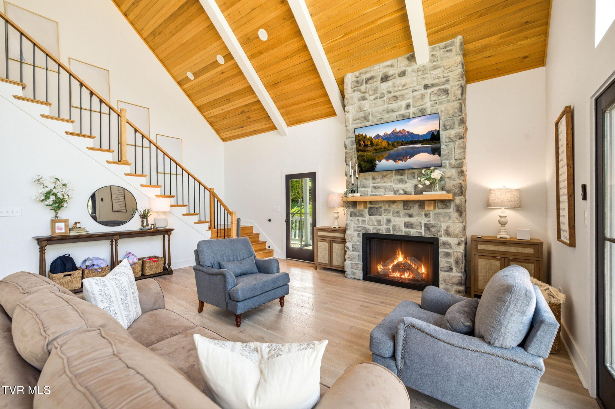 212 County Farm Road