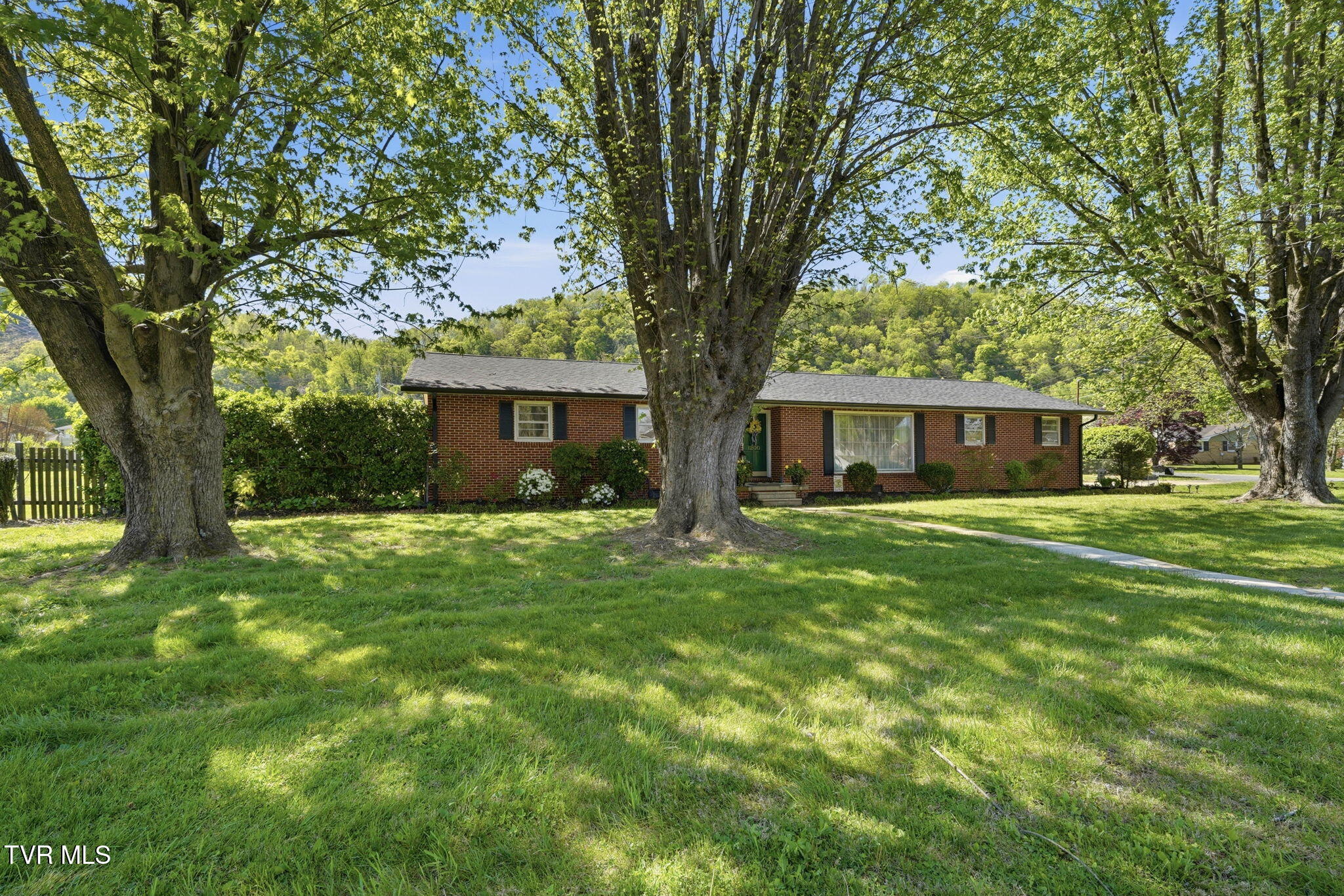 1200 Michigan Avenue