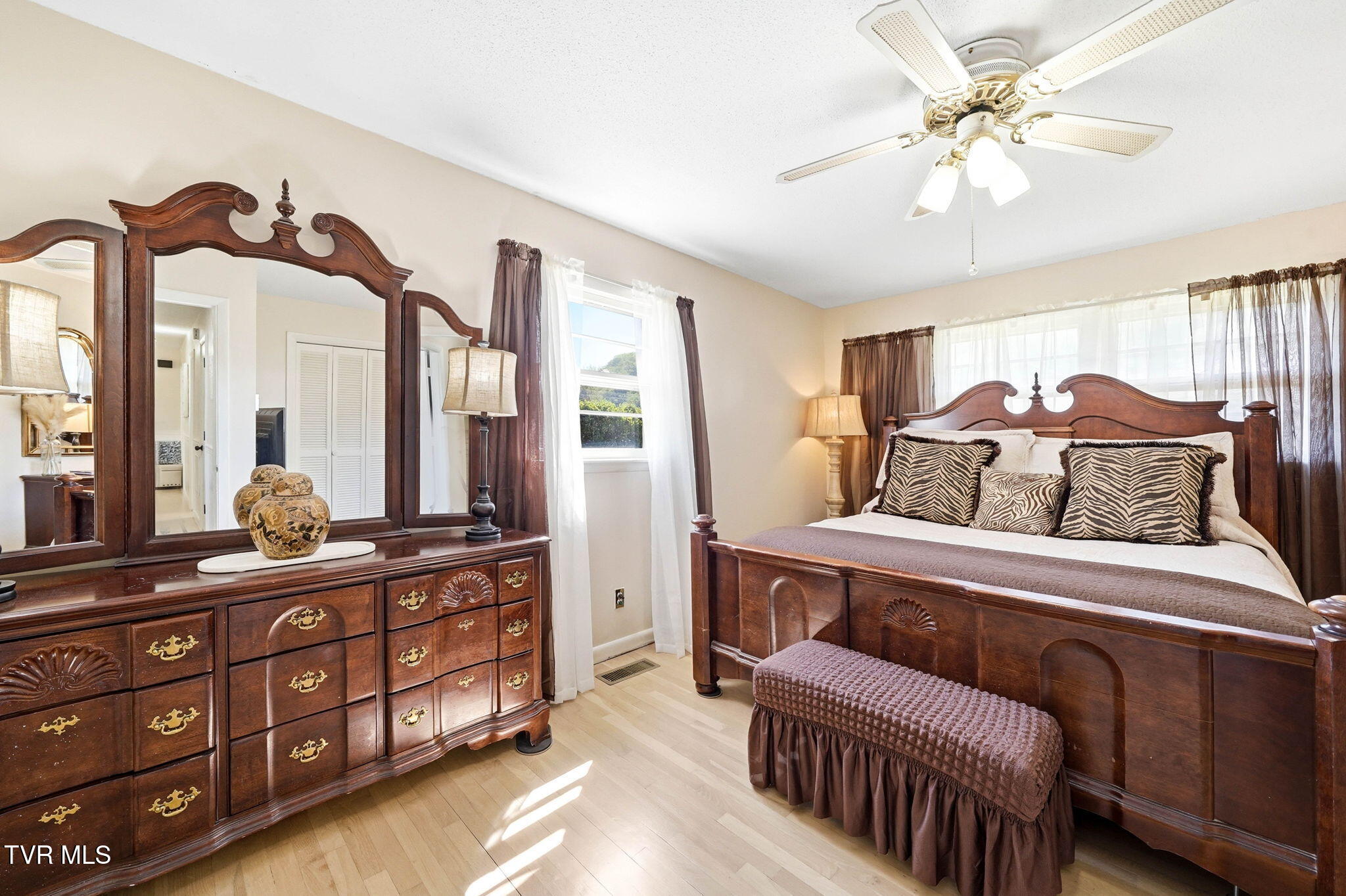 1200 Michigan Avenue