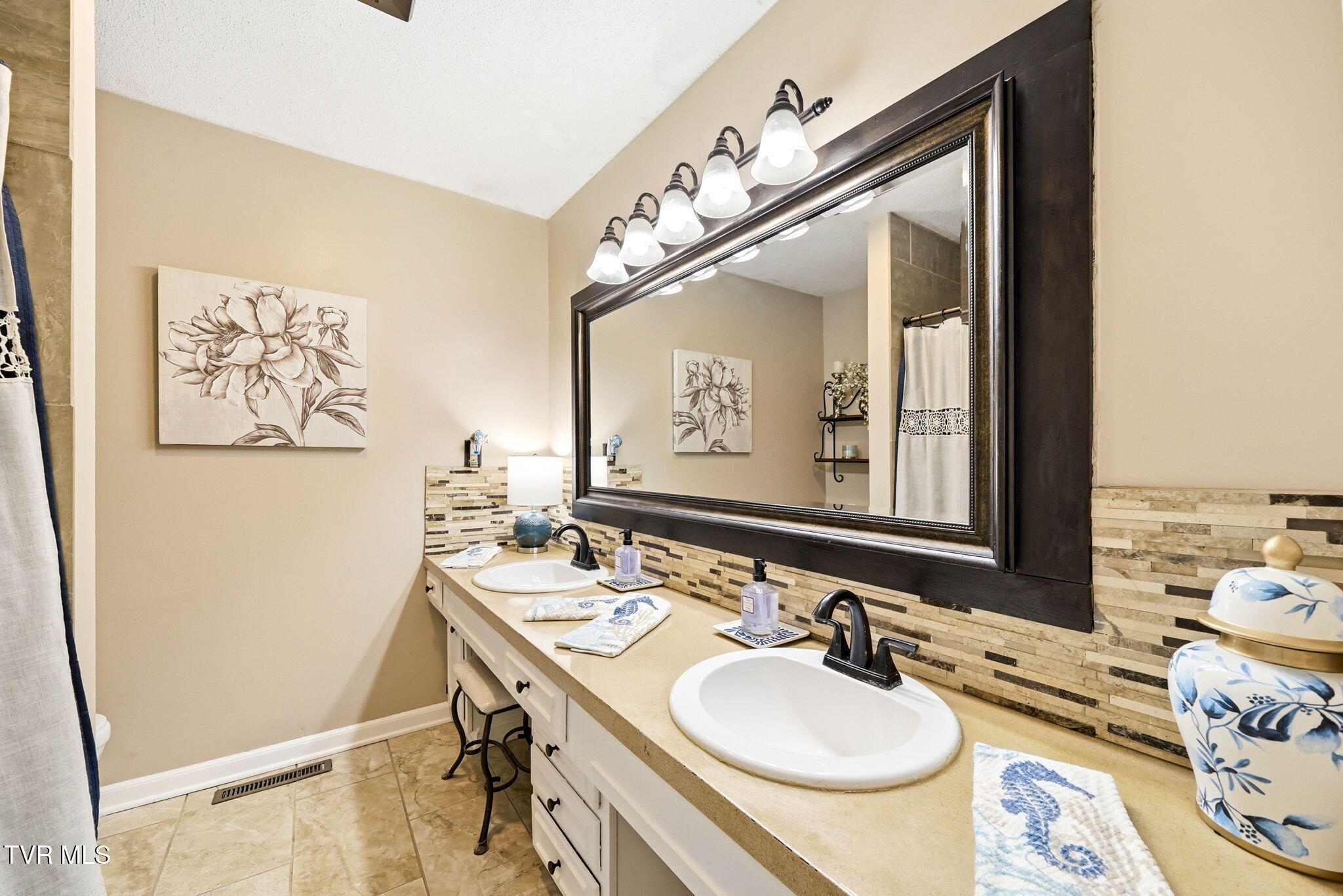 1200 Michigan Avenue