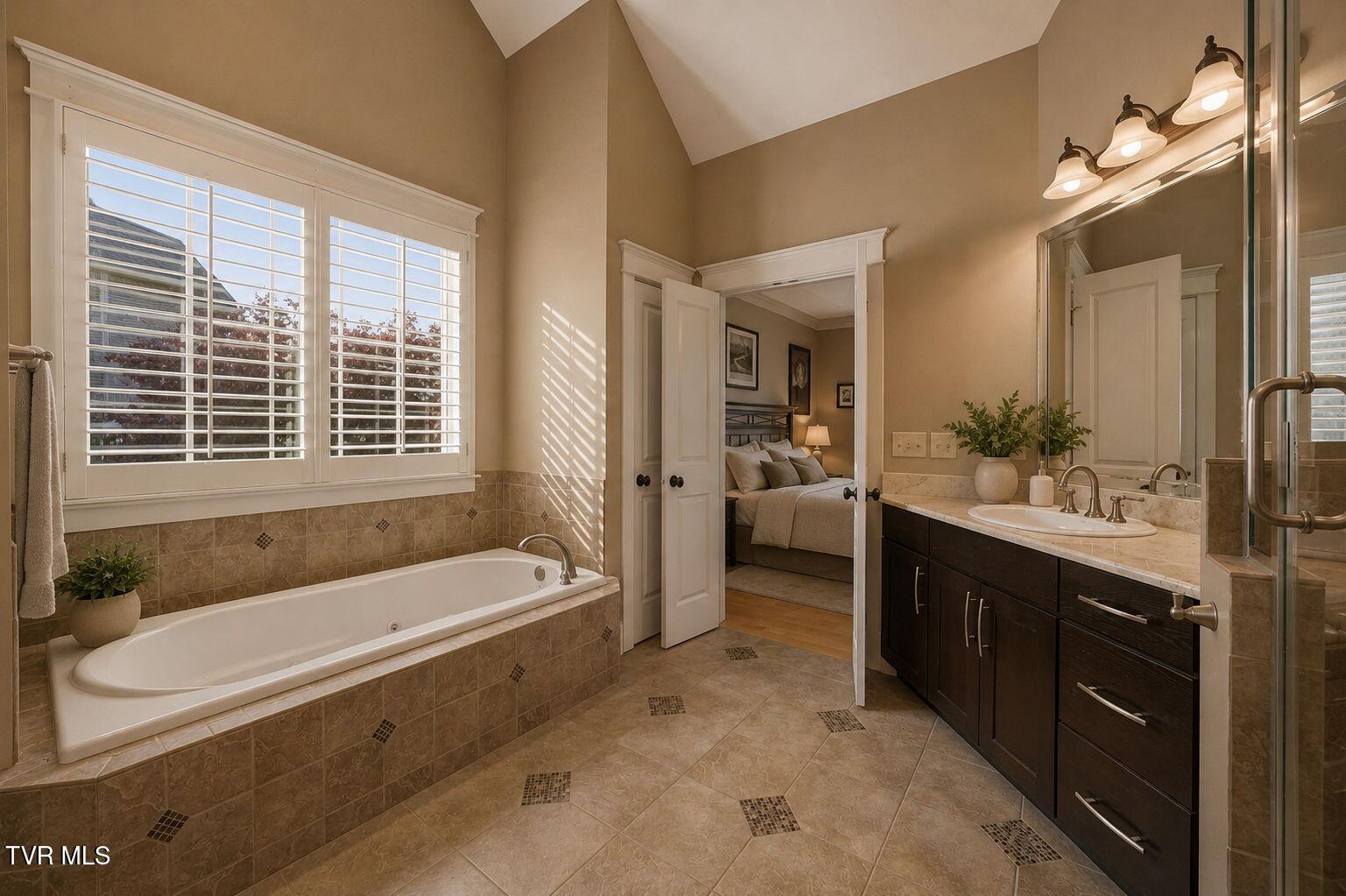 122 Sun Chase Court