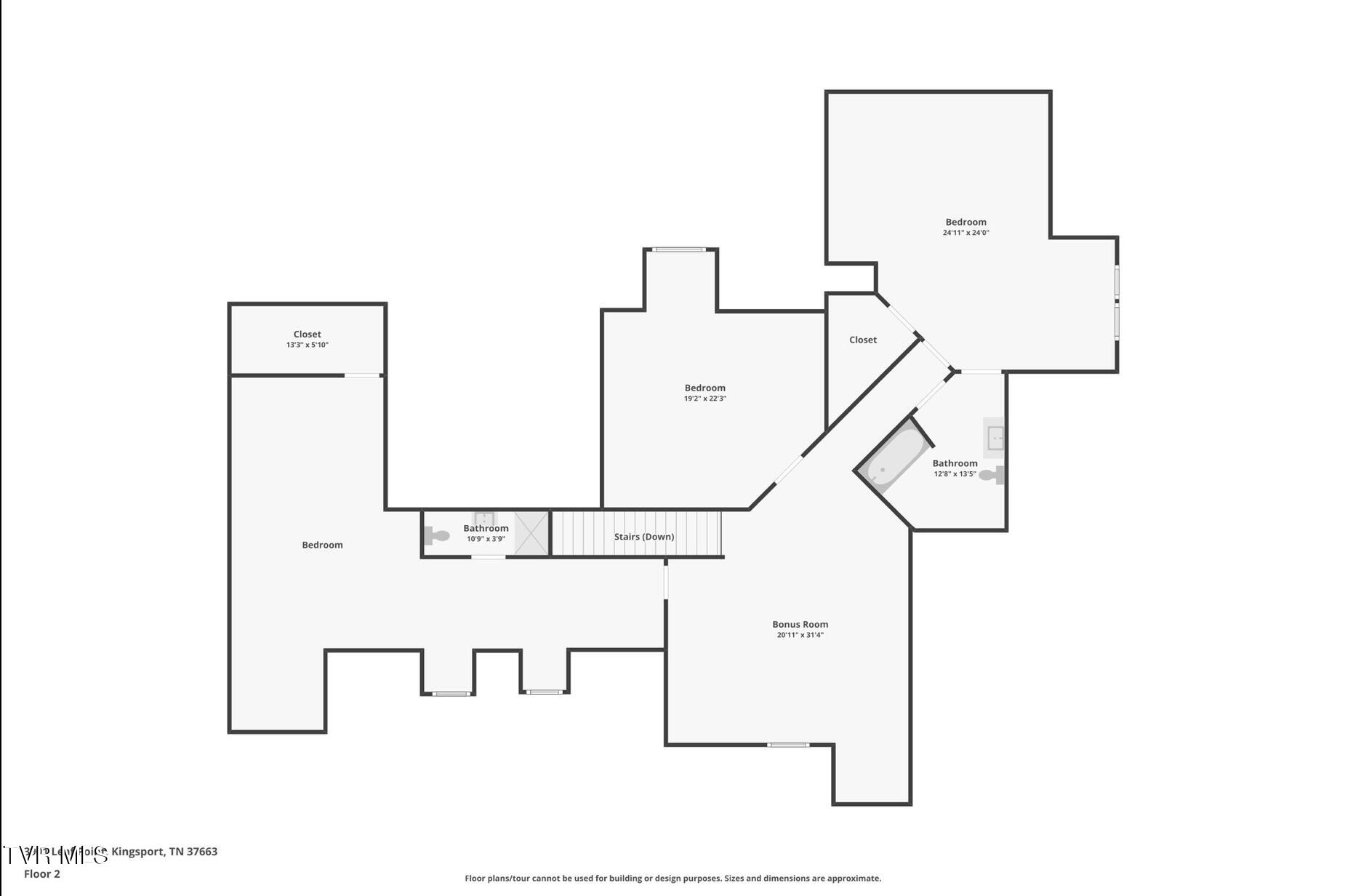 3901 Leaf Point