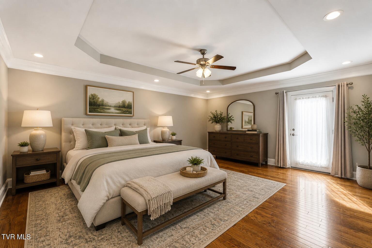3901 Leaf Point