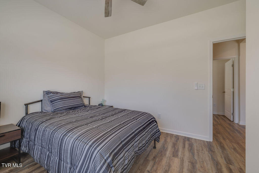 1810 Fox Meadows Circle