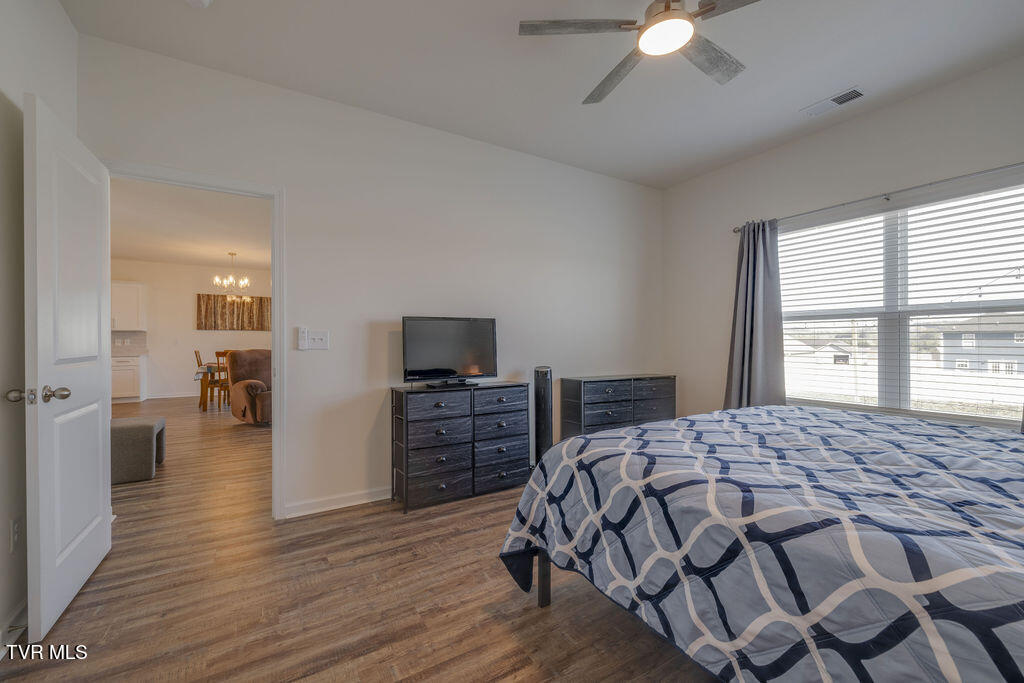 1810 Fox Meadows Circle