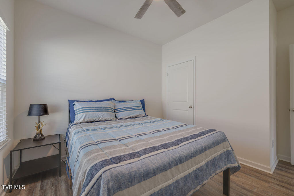 1810 Fox Meadows Circle
