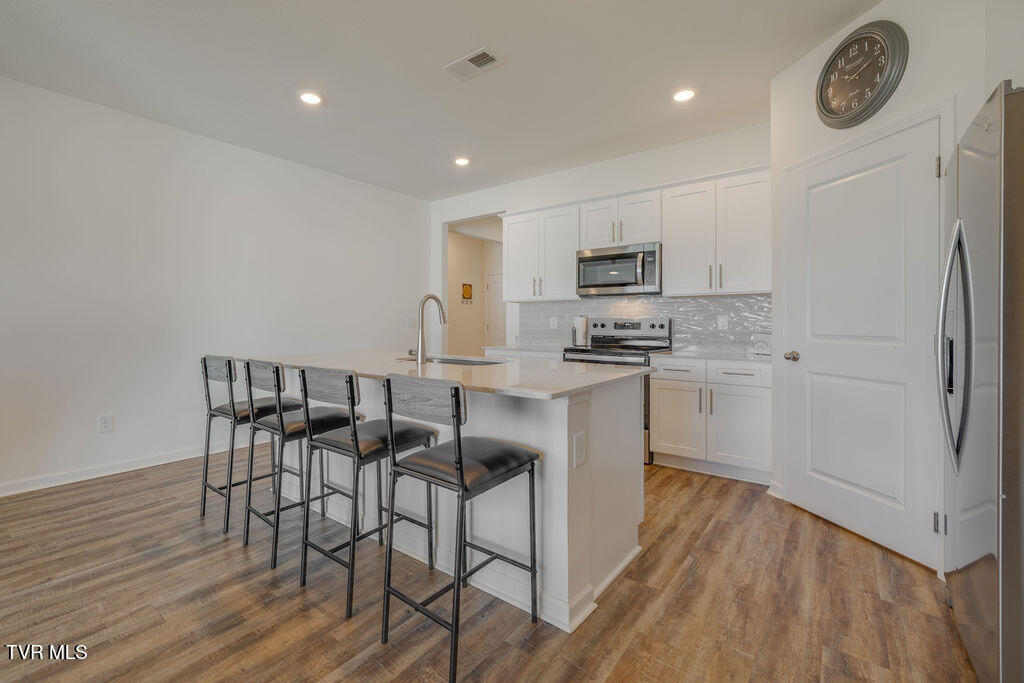 1810 Fox Meadows Circle