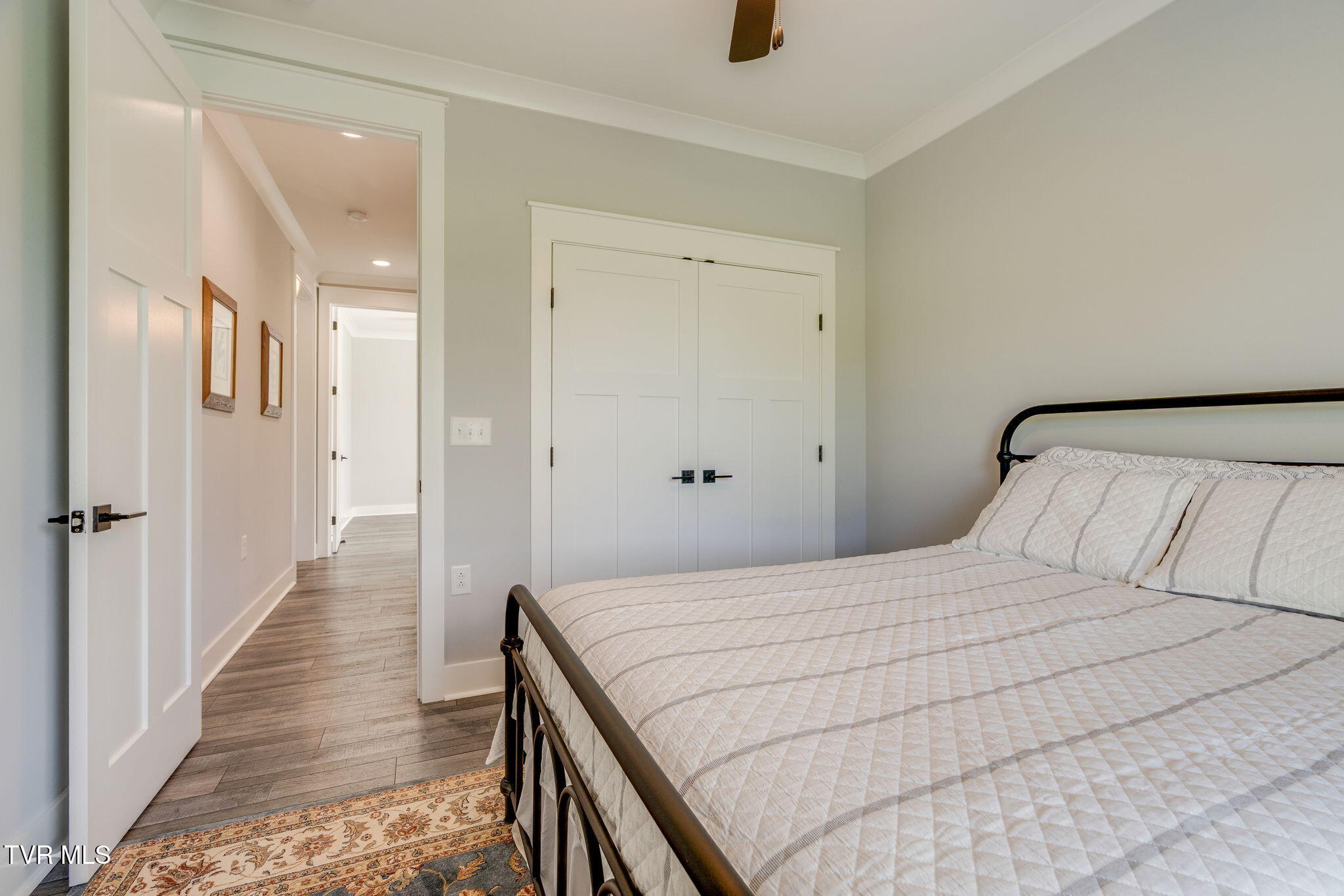 2137 Cattlemans Trail