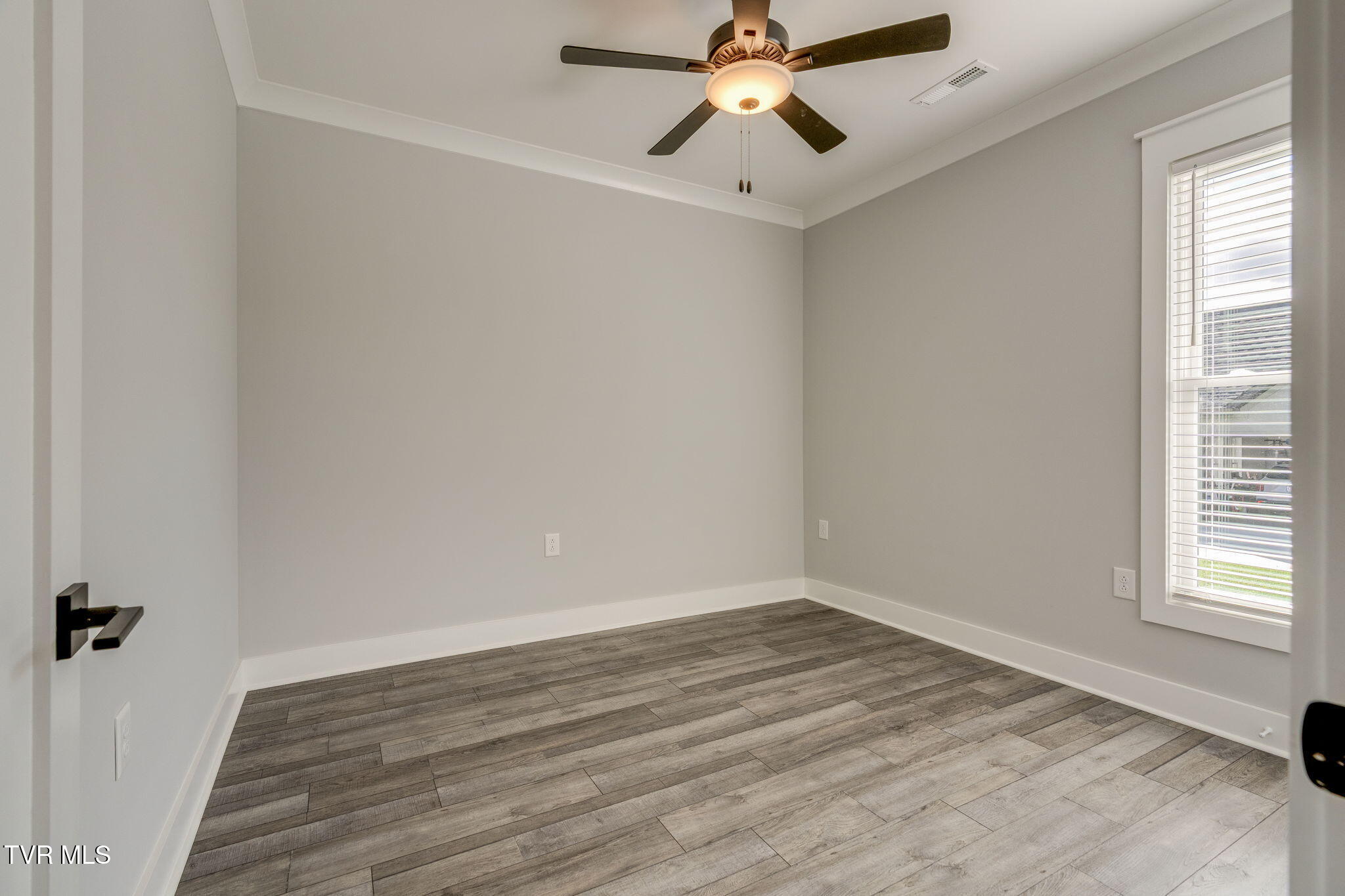 2137 Cattlemans Trail