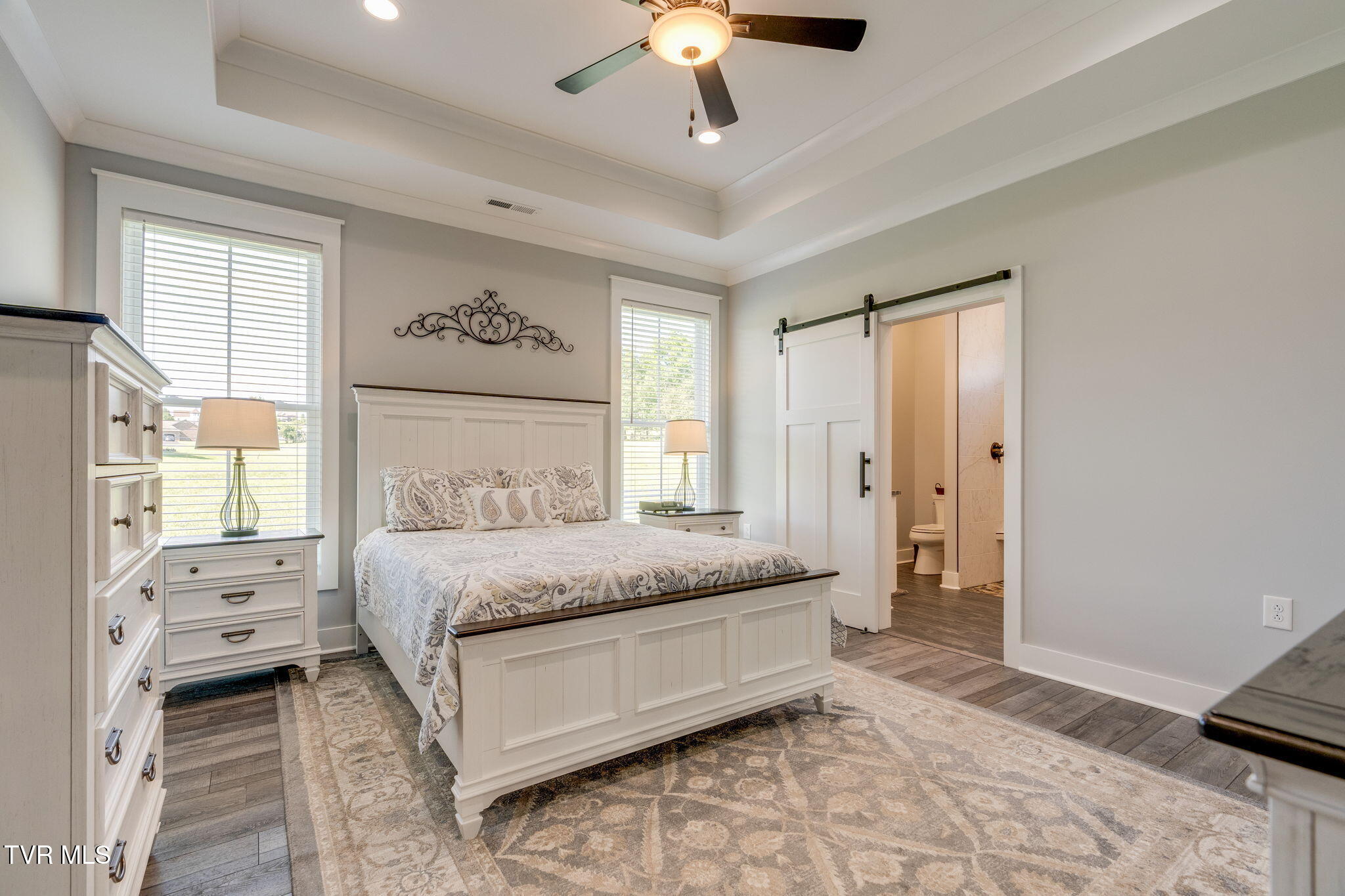 2137 Cattlemans Trail
