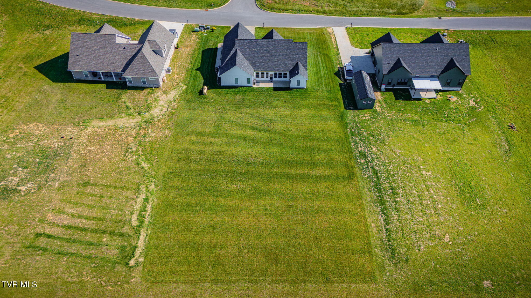 2137 Cattlemans Trail