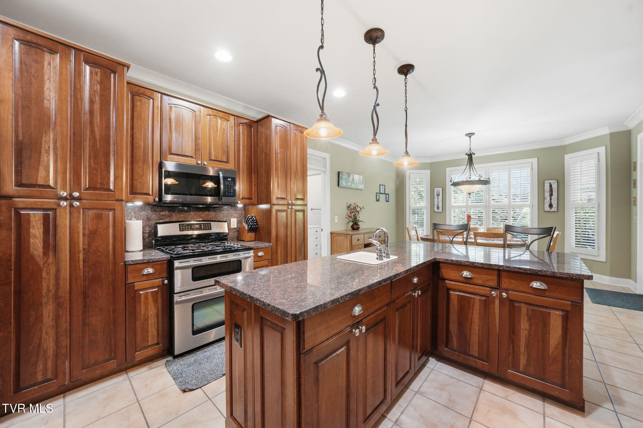 500 Magnolia Ridge Drive