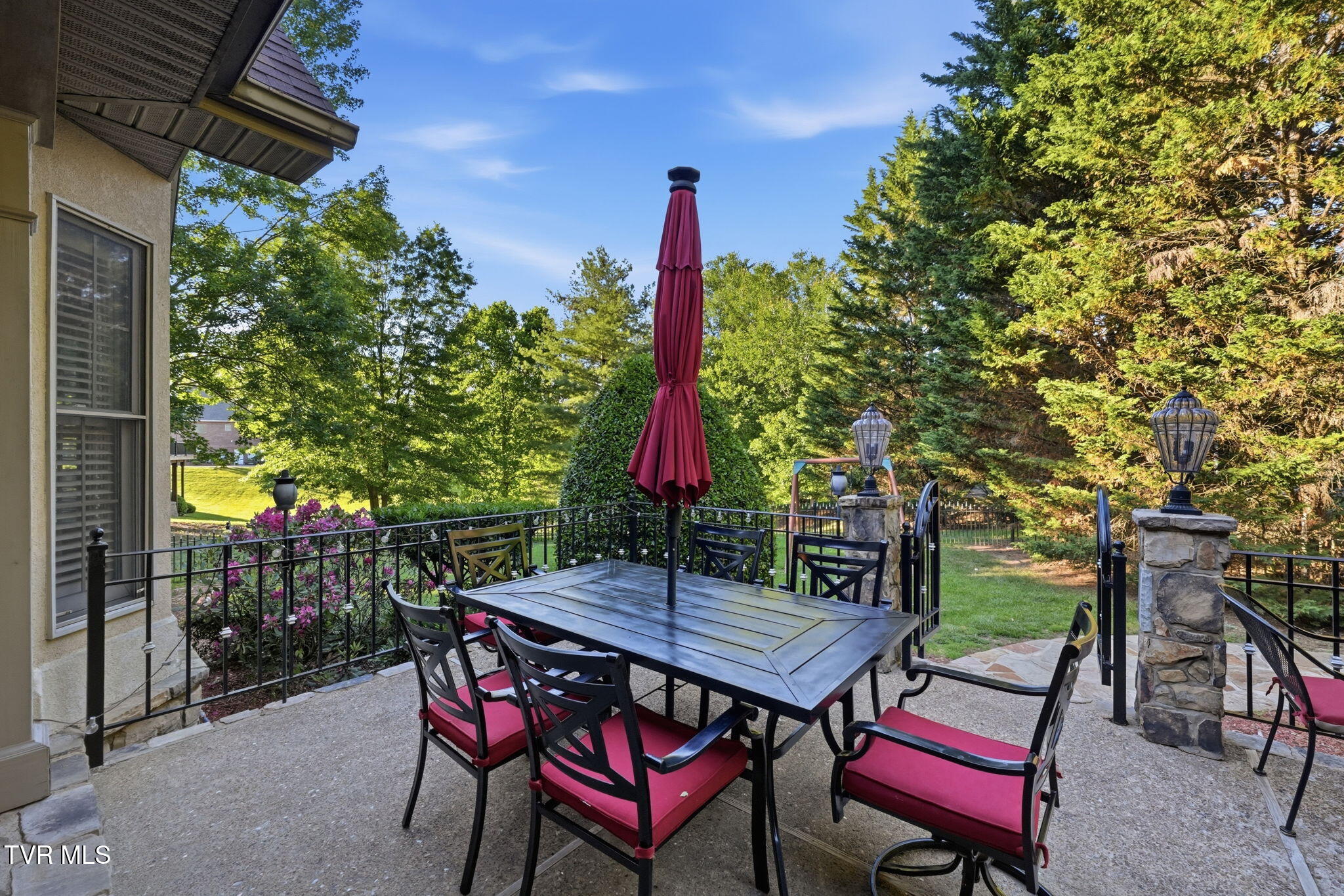 500 Magnolia Ridge Drive