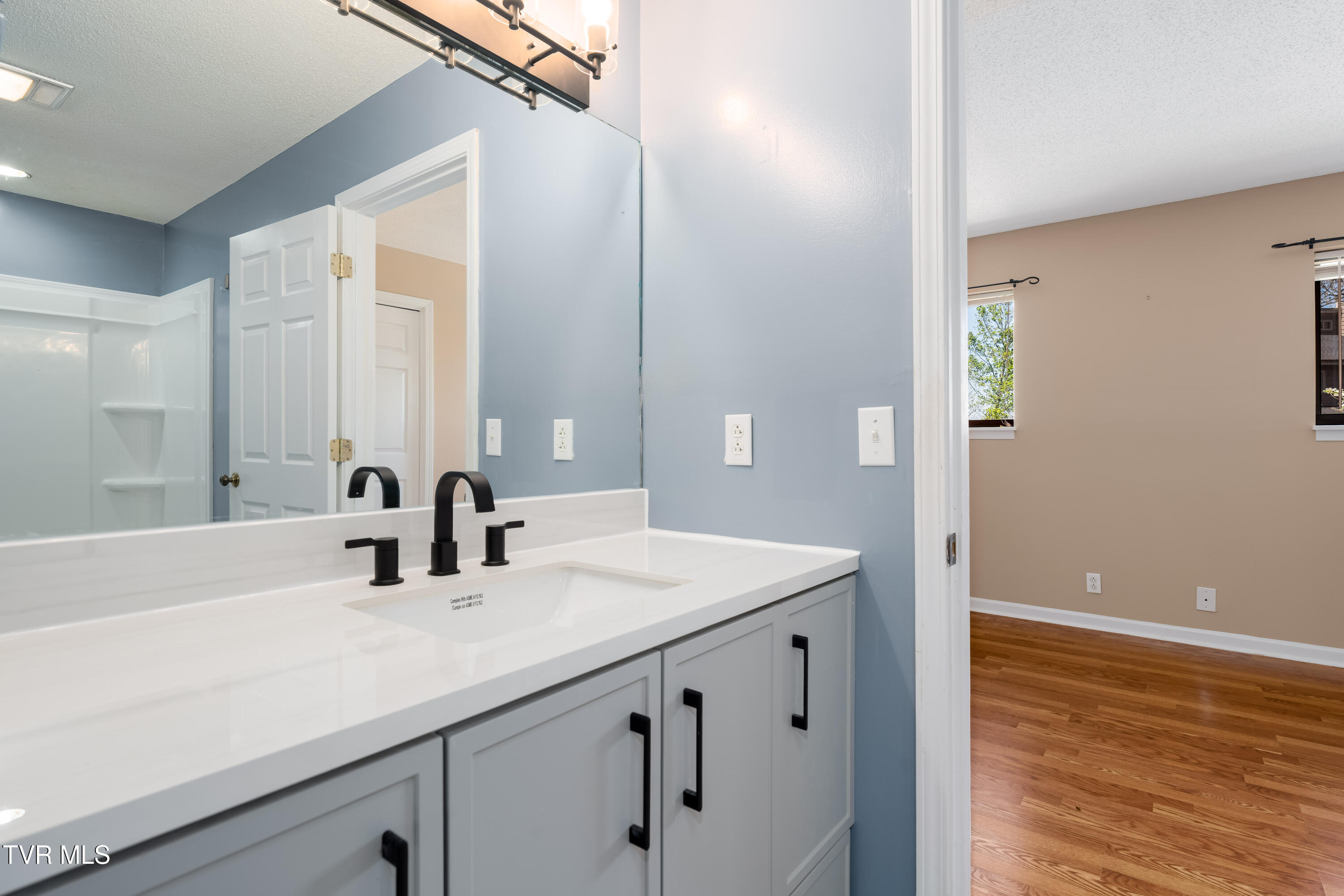 1129 Breckenridge Drive Na