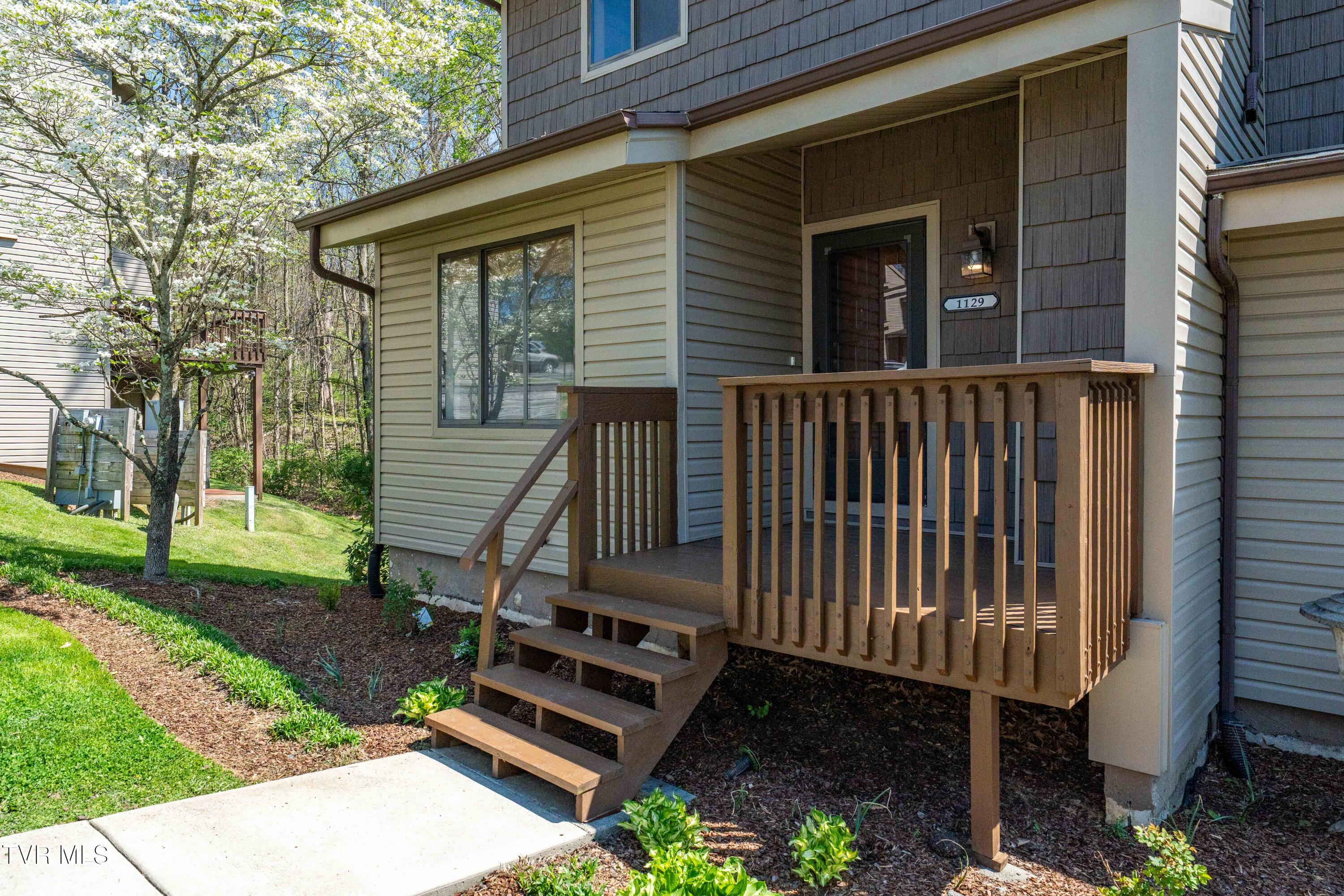 1129 Breckenridge Drive Na
