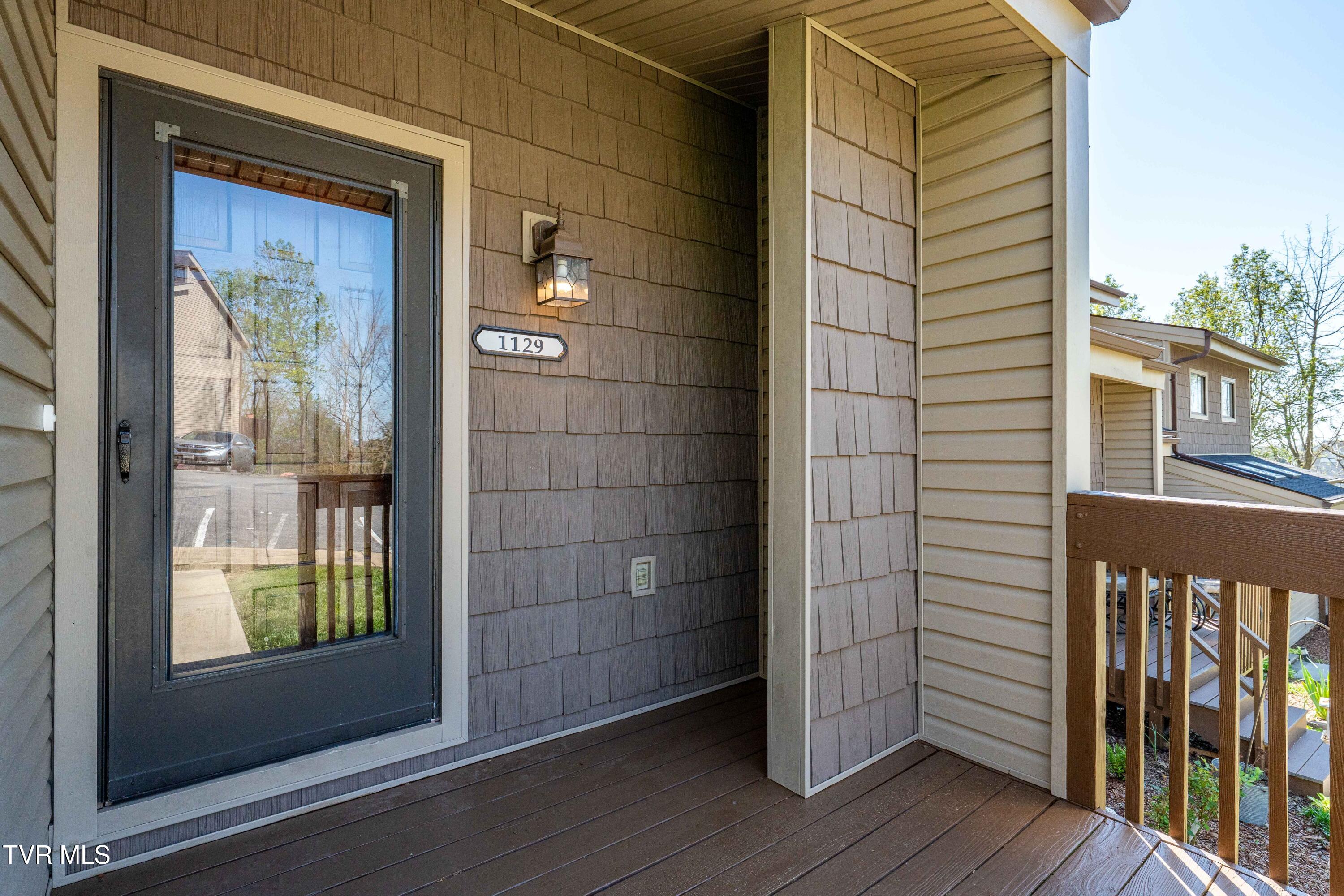 1129 Breckenridge Drive Na