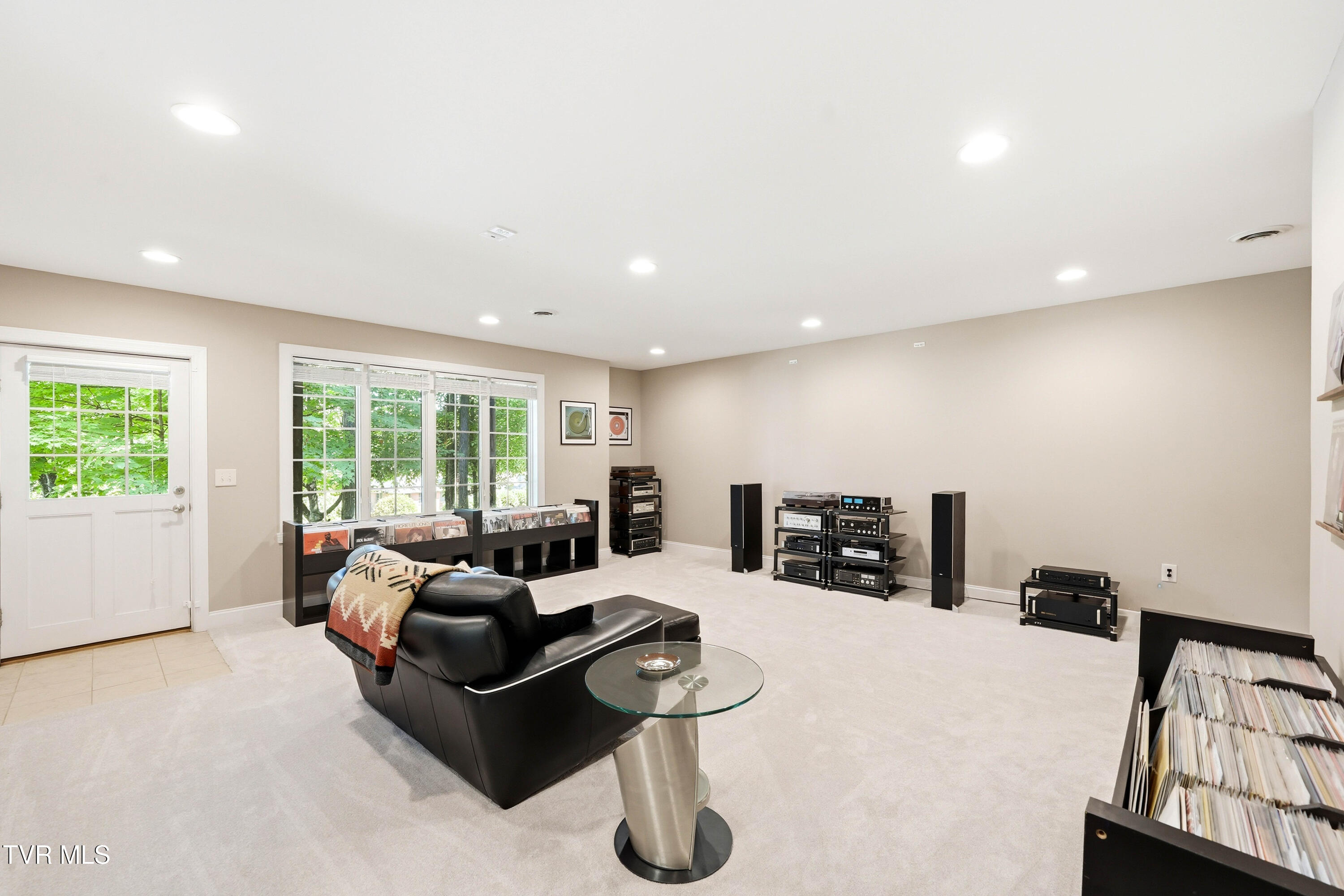 412 Shade Tree Way