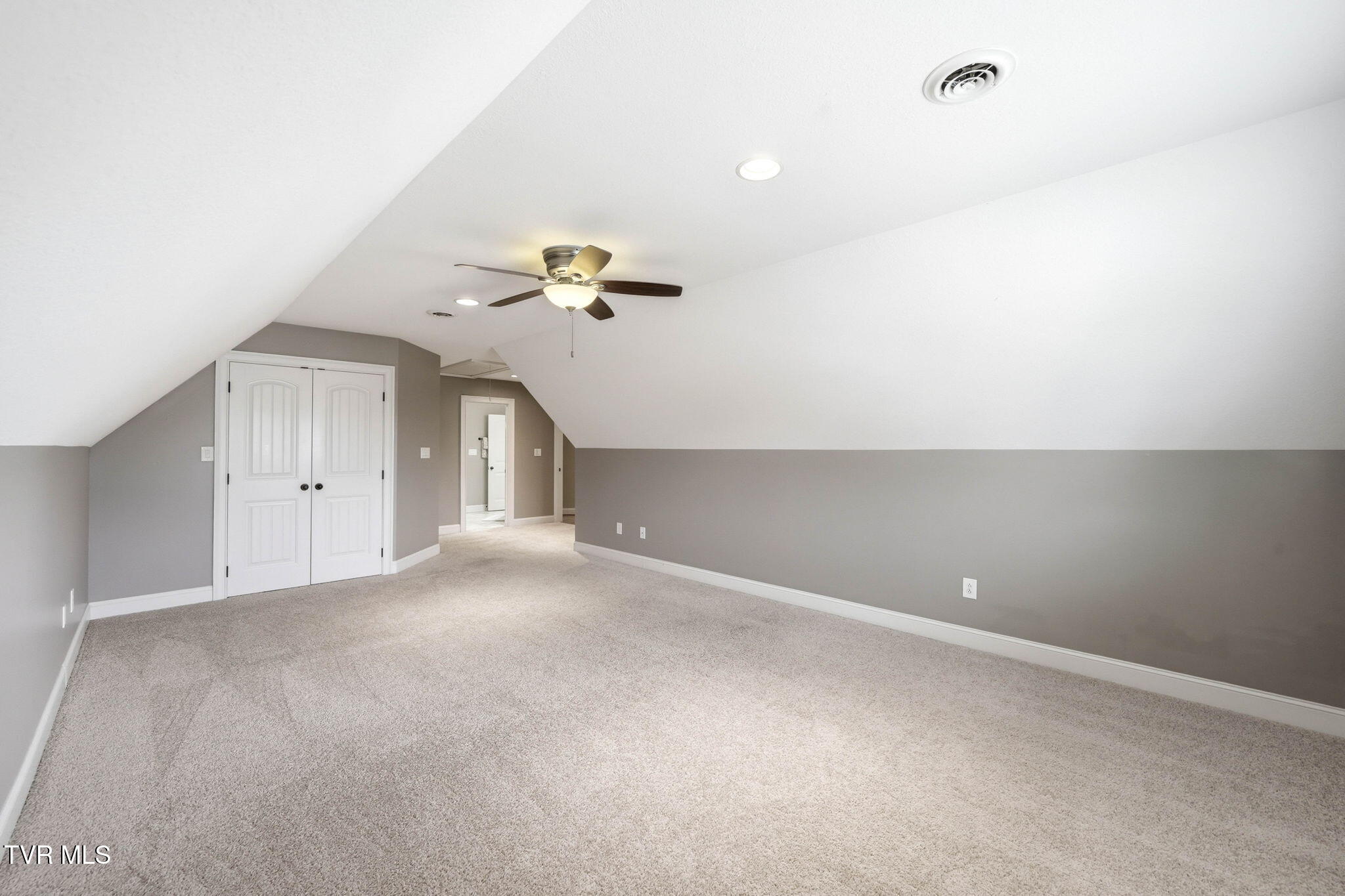 286 Sunset Ridge Court