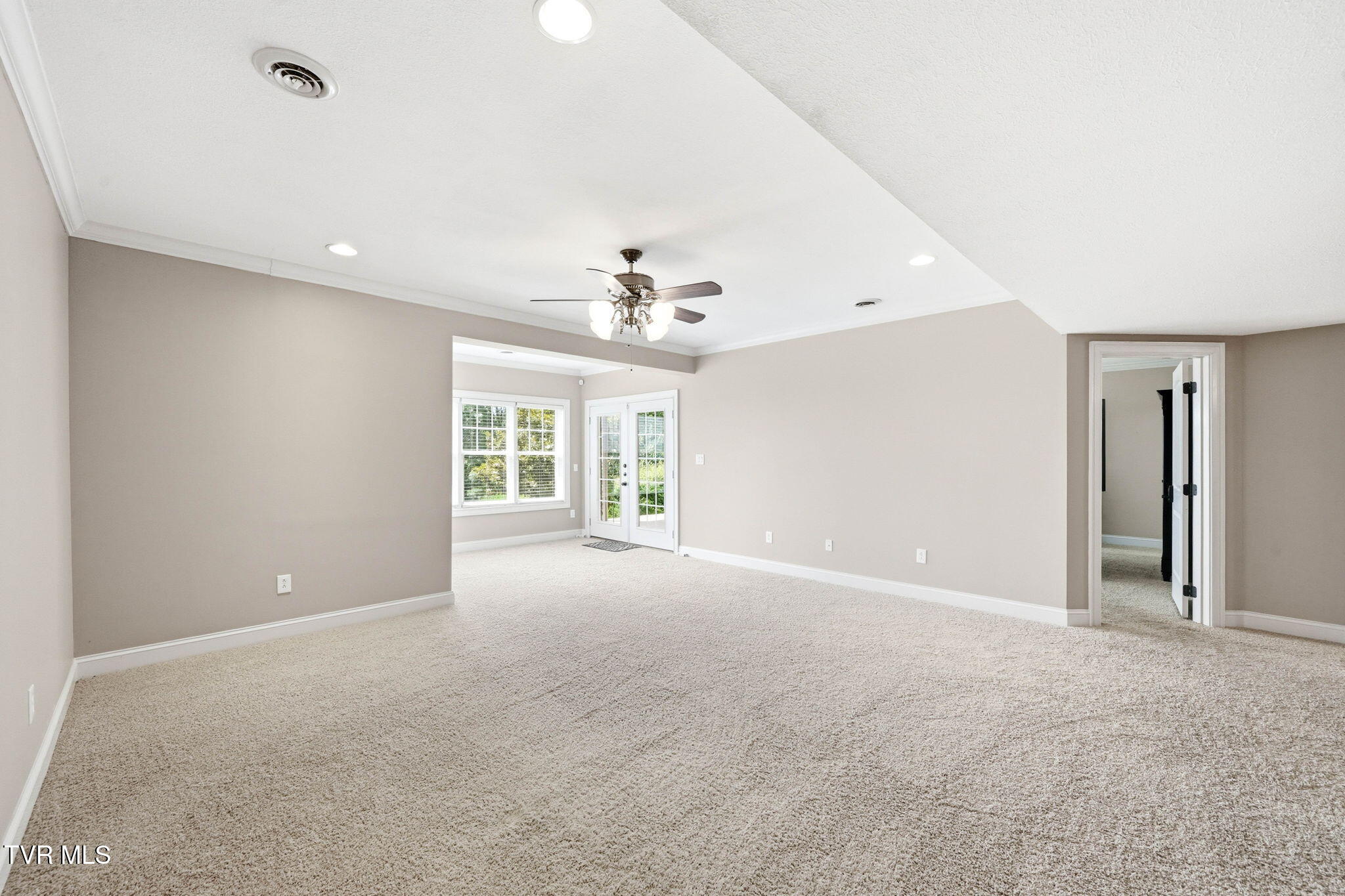 286 Sunset Ridge Court
