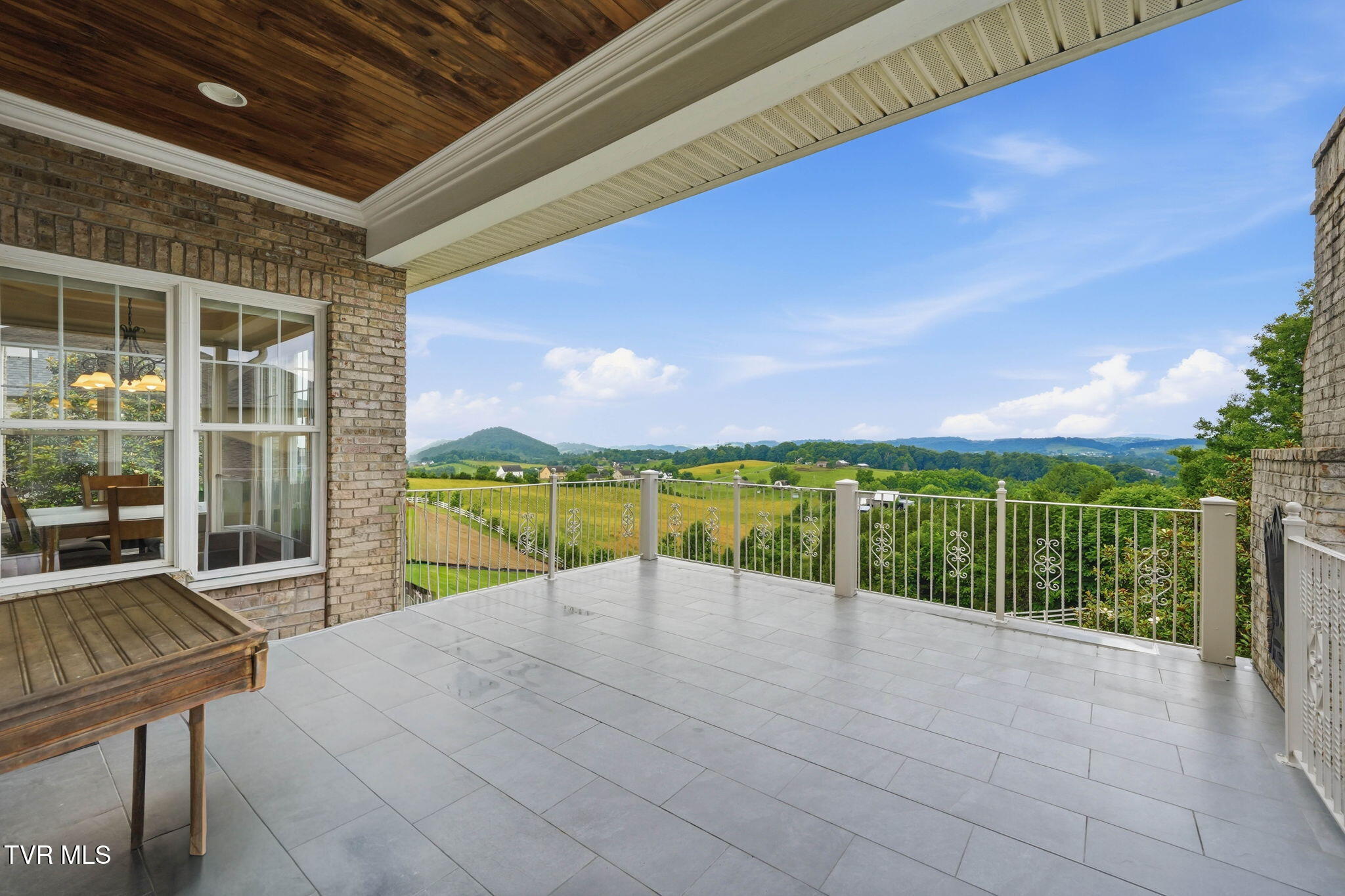 286 Sunset Ridge Court