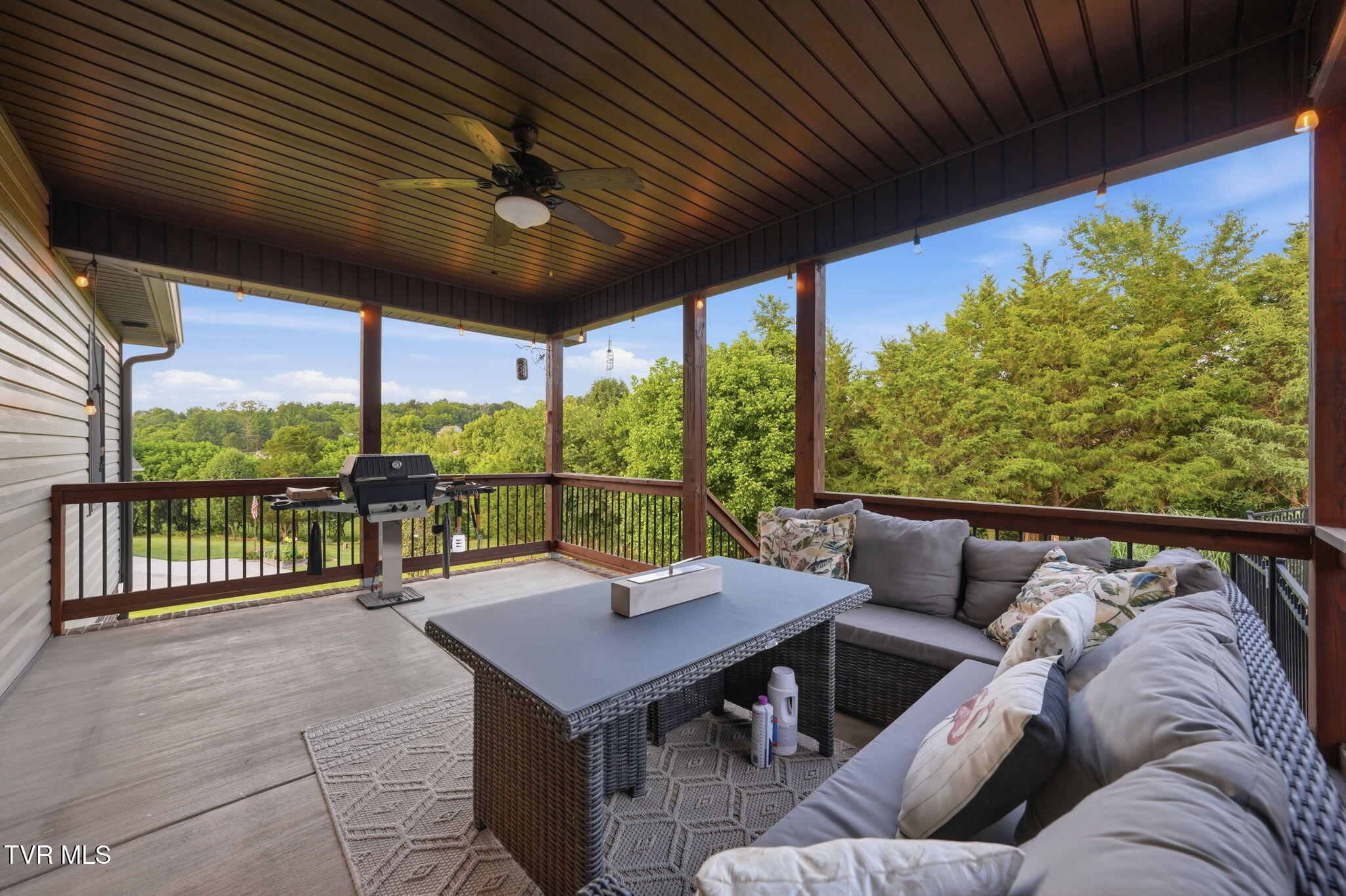 1300 Savin Falls