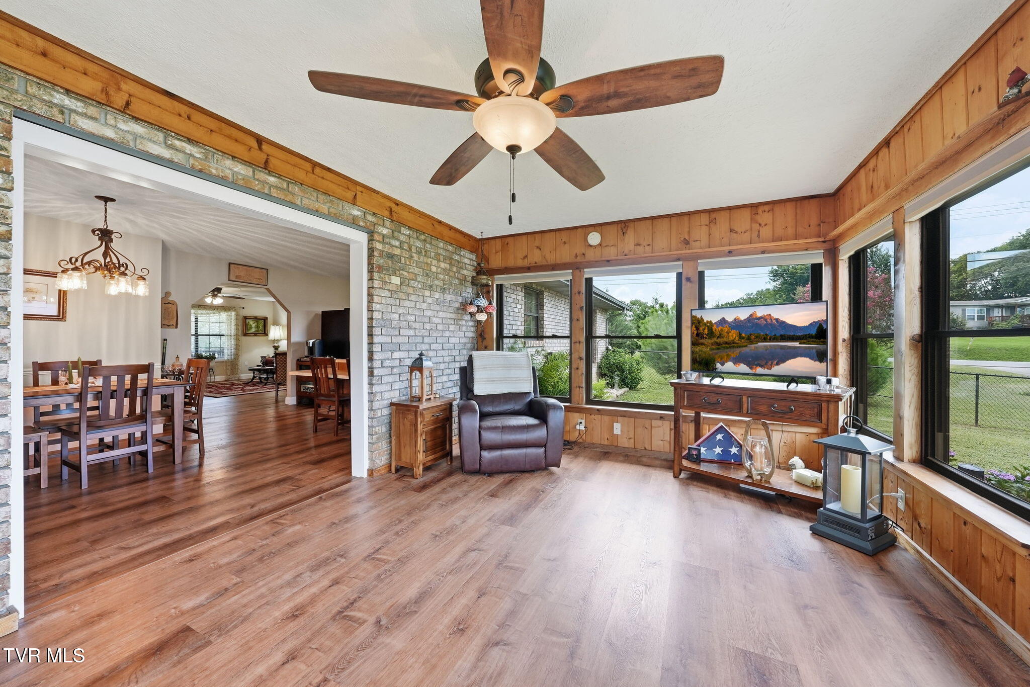 1401 Little Kaycee Drive