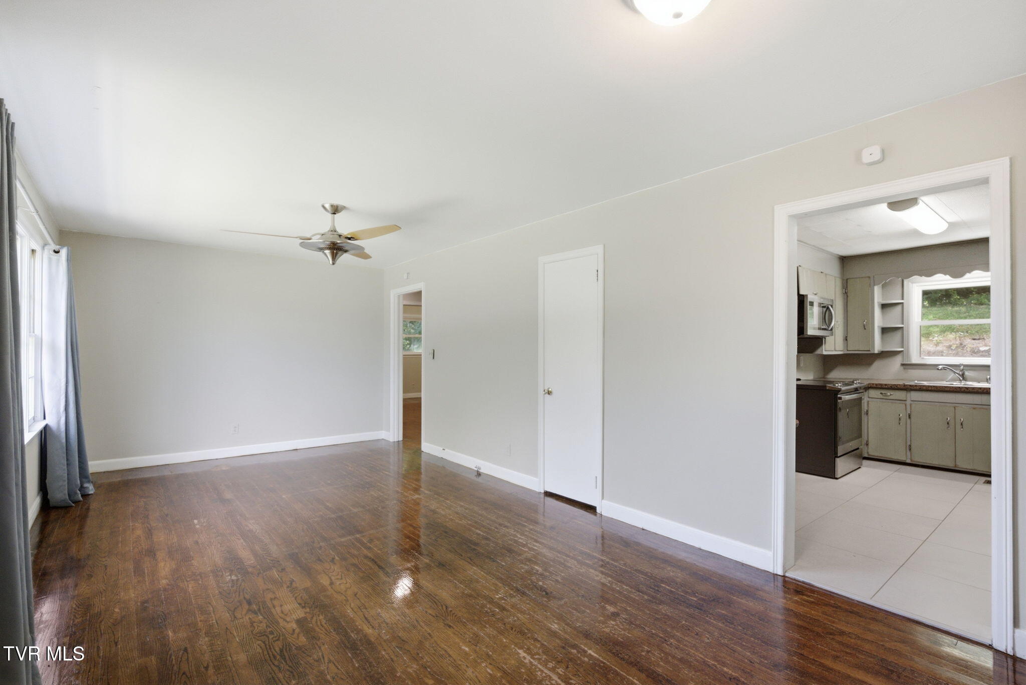 205 Pioneer Avenue