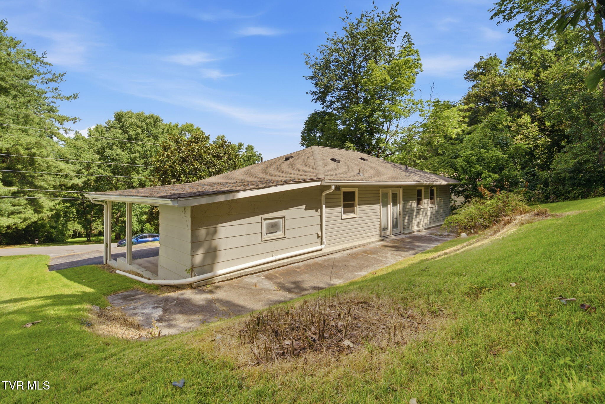 205 Pioneer Avenue