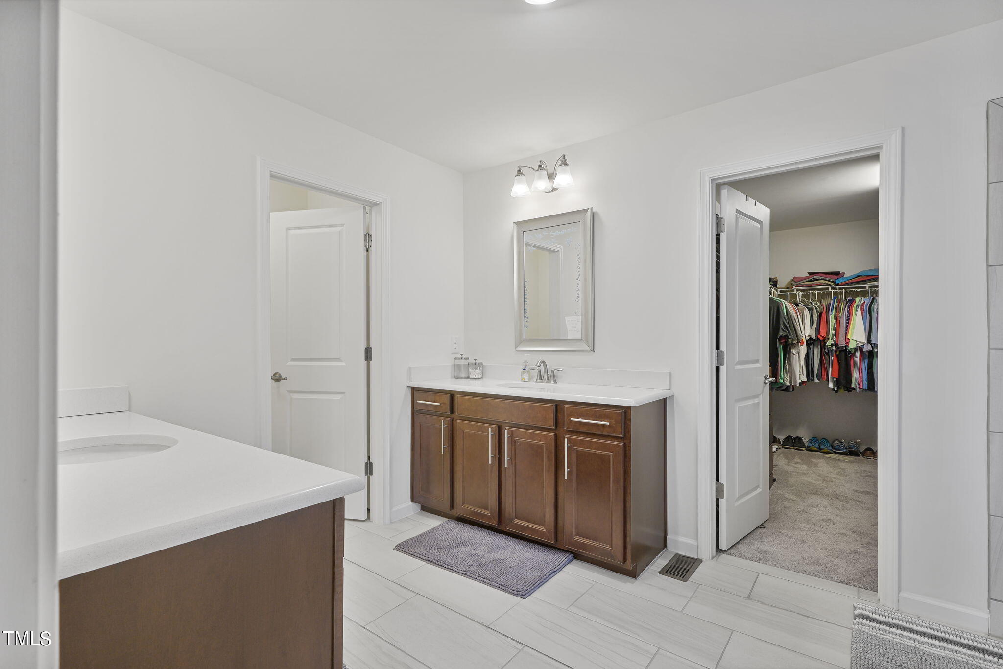 504 Frontera Court