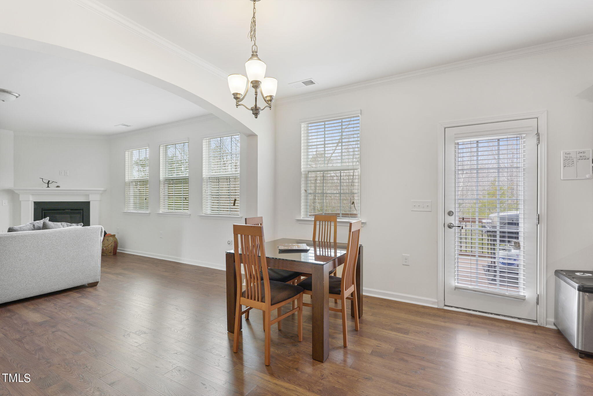 504 Frontera Court