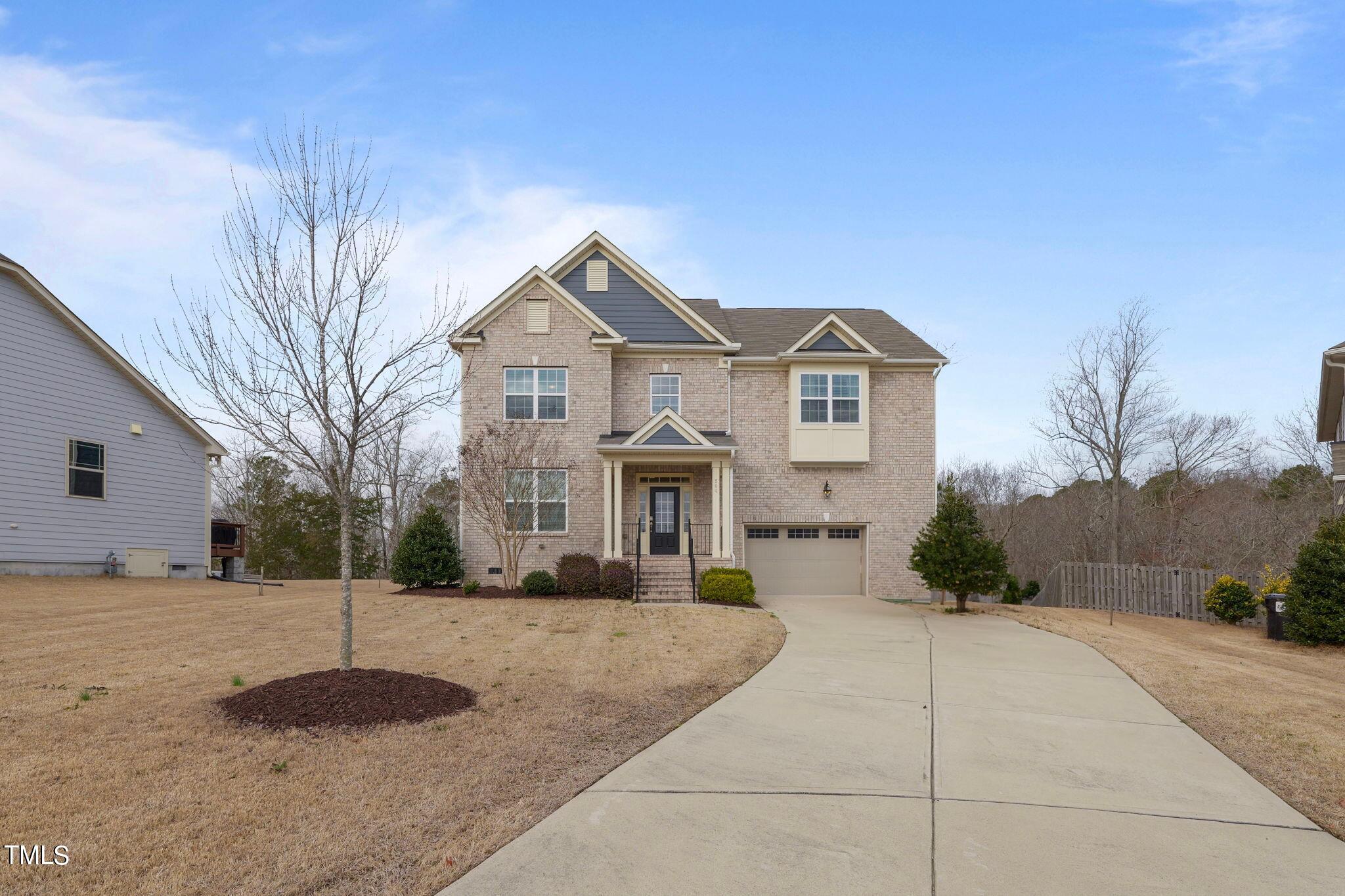 504 Frontera Court