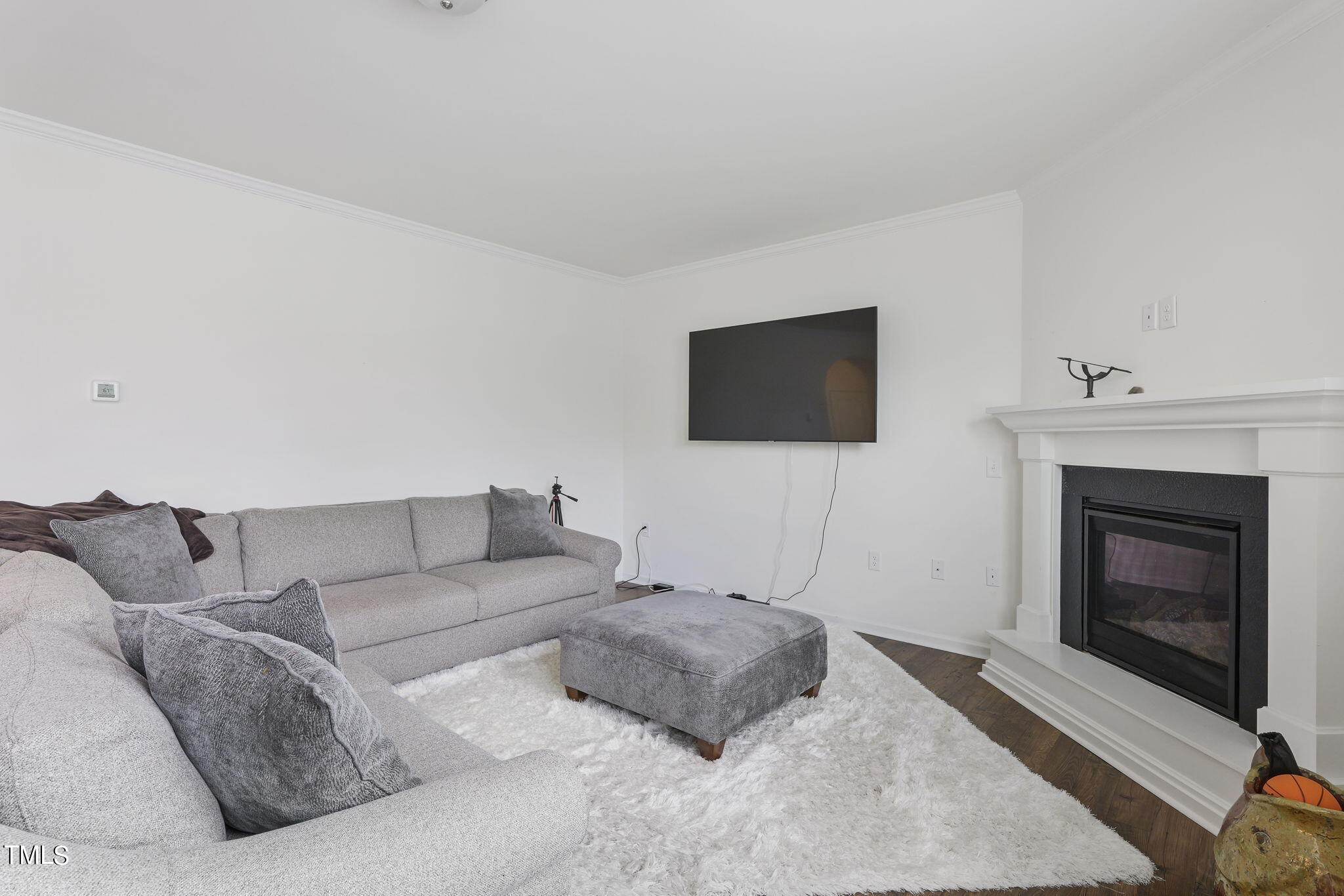 504 Frontera Court