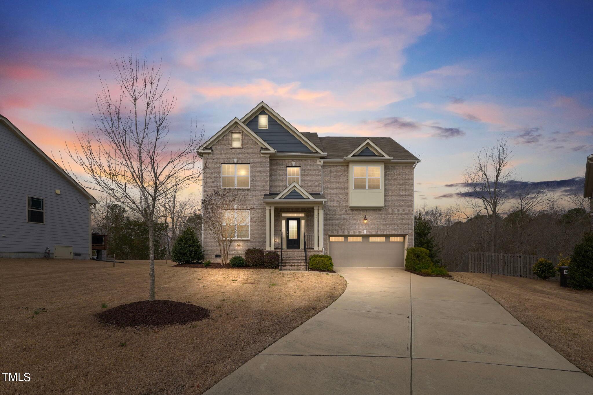 504 Frontera Court
