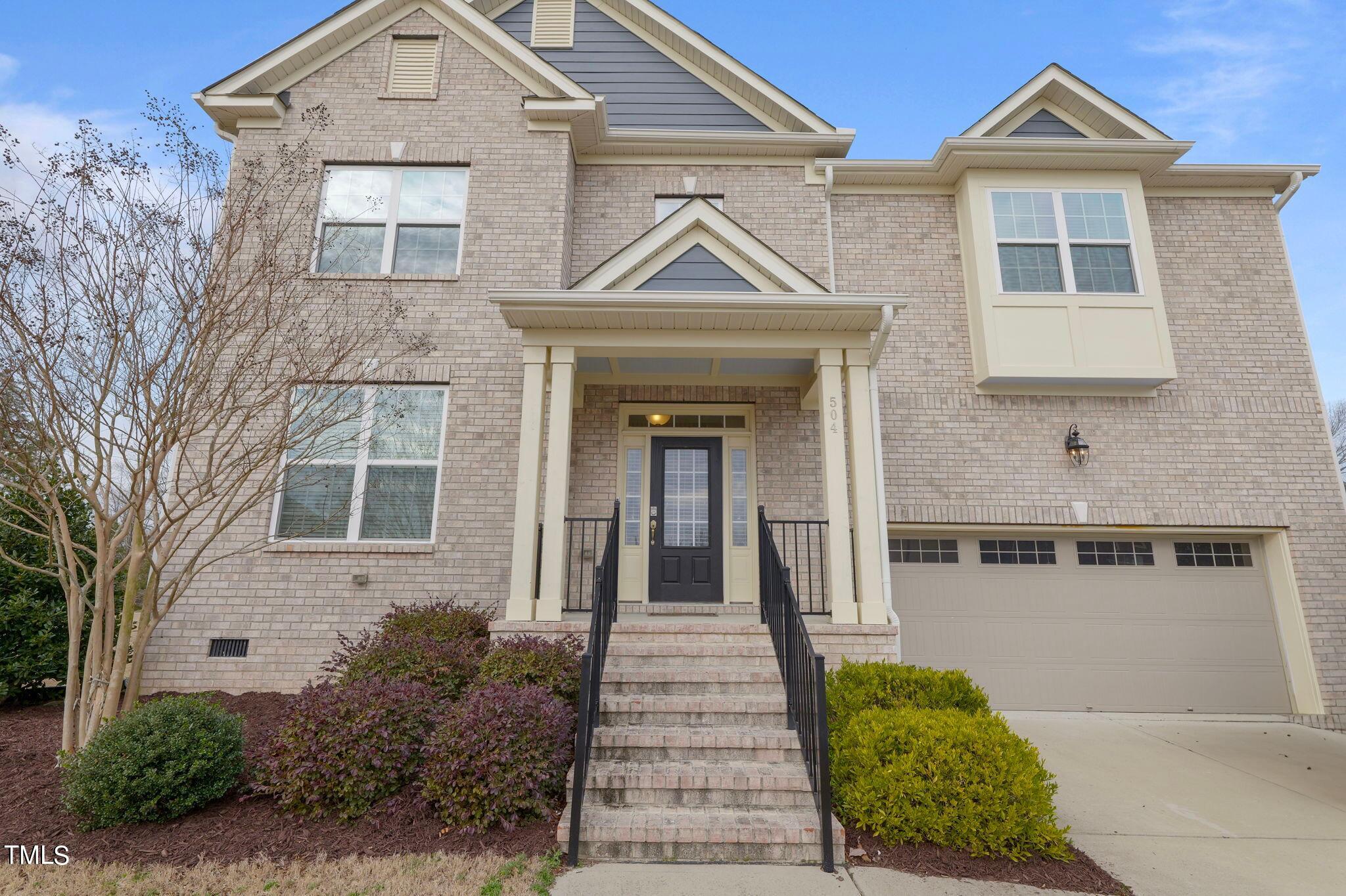 504 Frontera Court